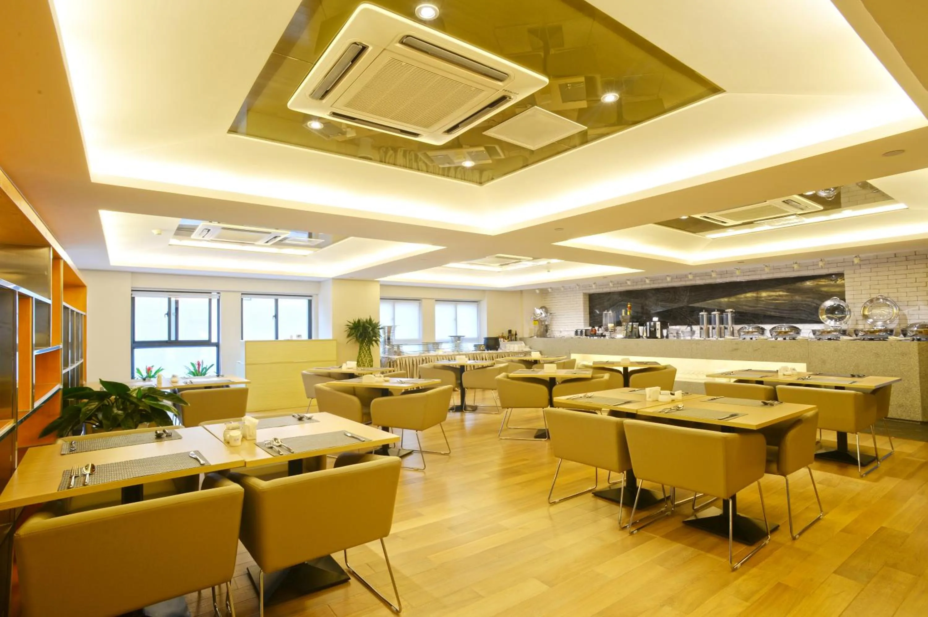 Restaurant/places to eat in Modena By Fraser New District Wuxi