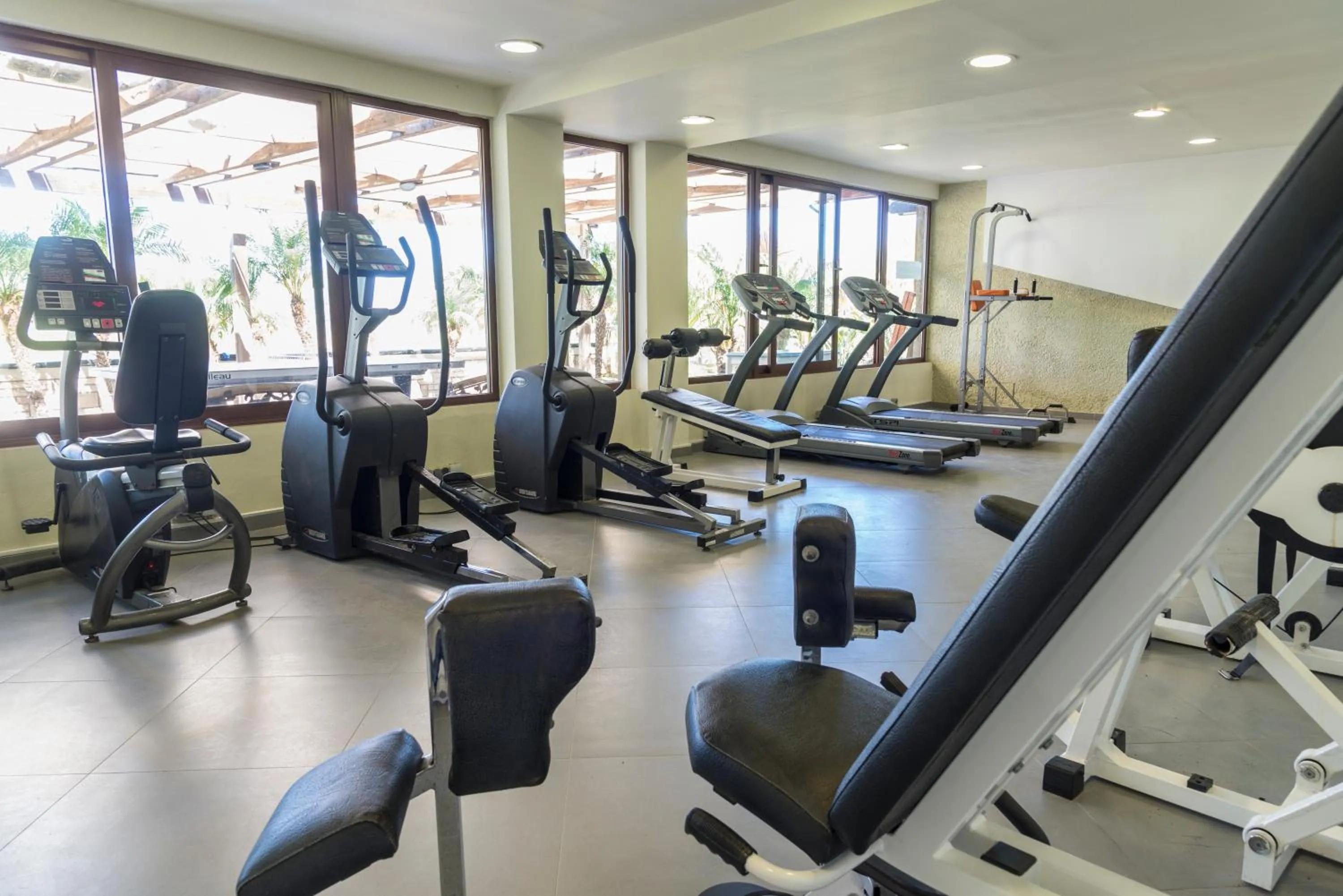 Fitness centre/facilities in SANDY BEACH