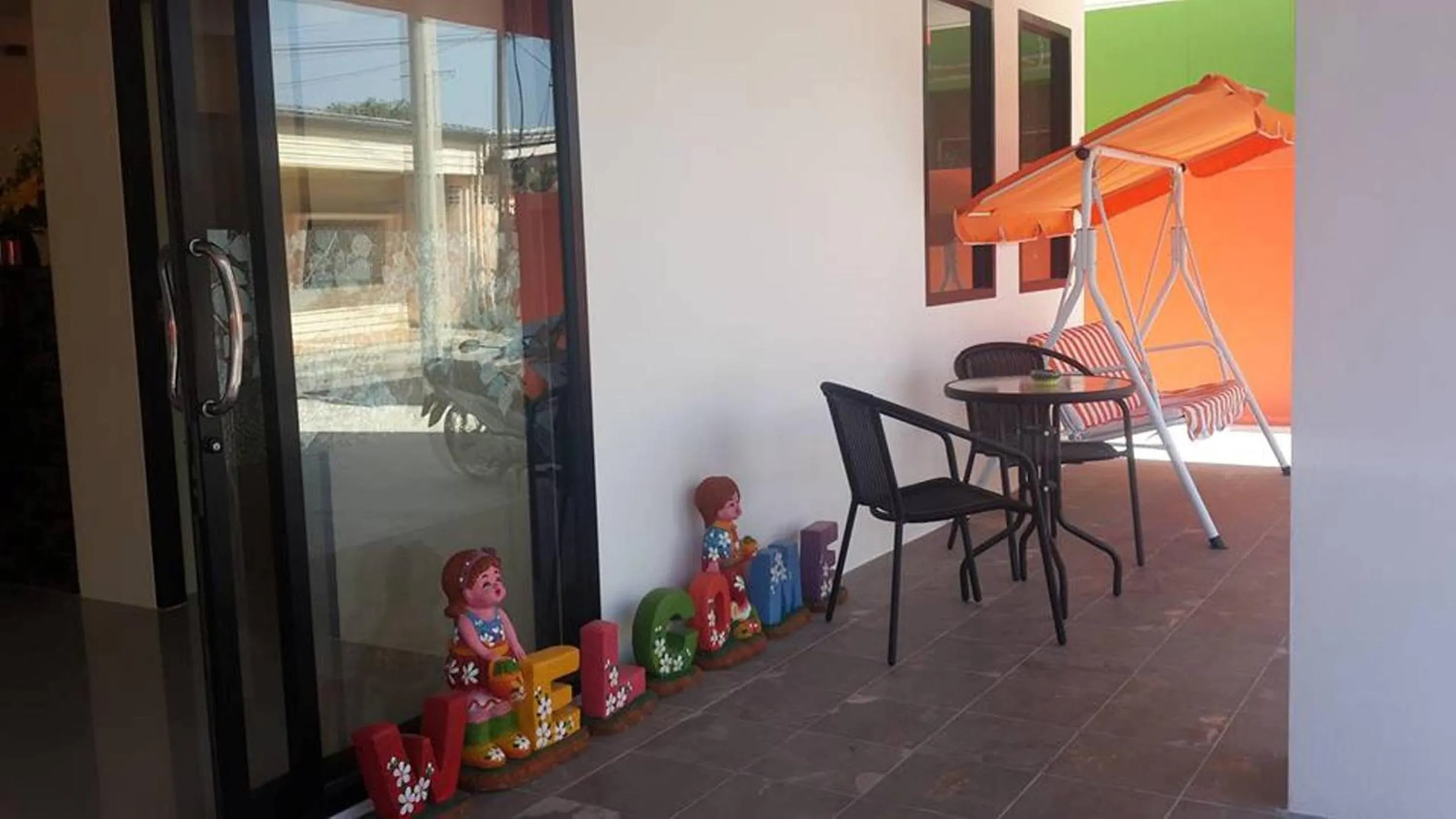 Other in Nalin Place