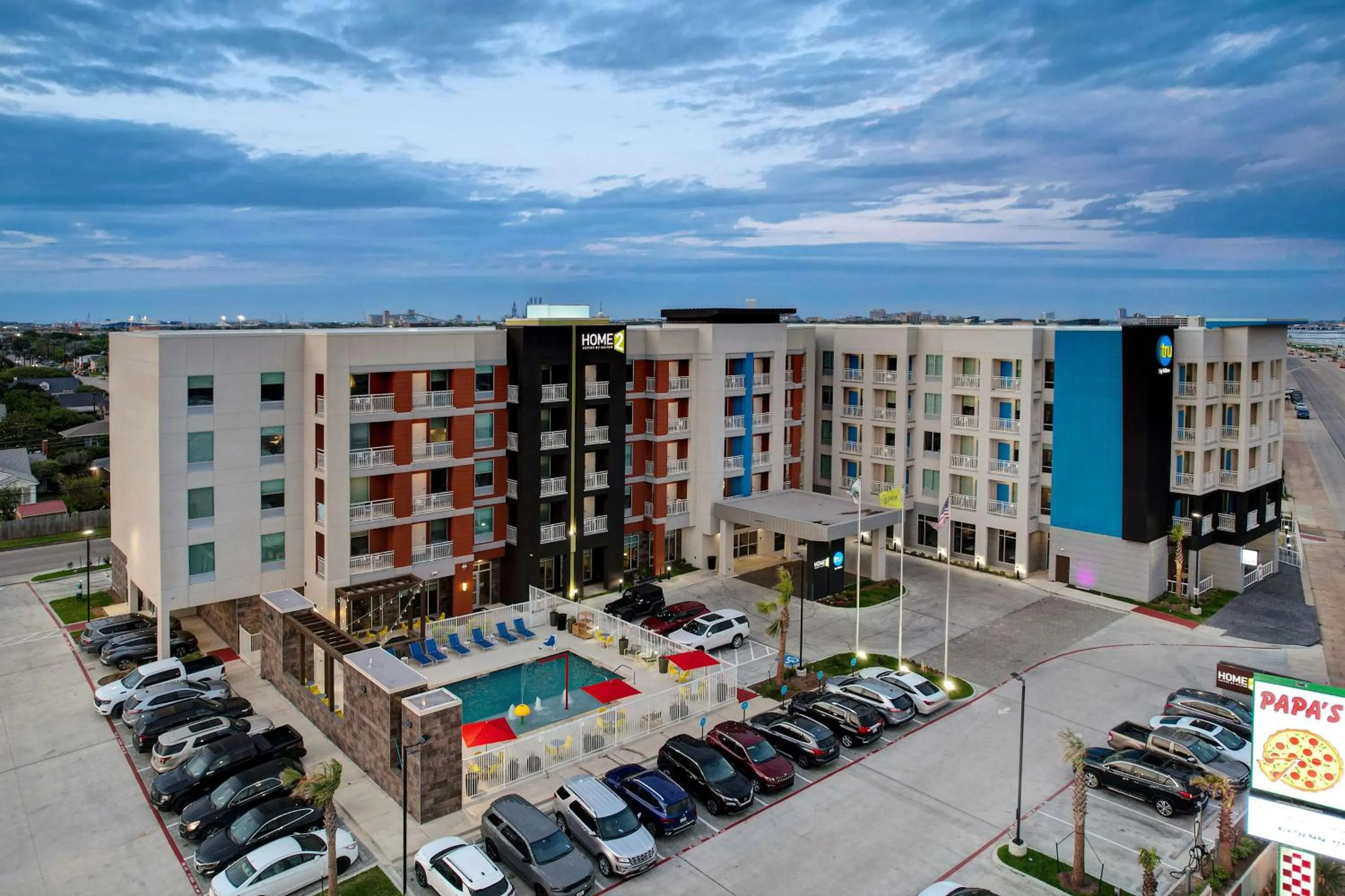 Property building in Home2 Suites Galveston, Tx