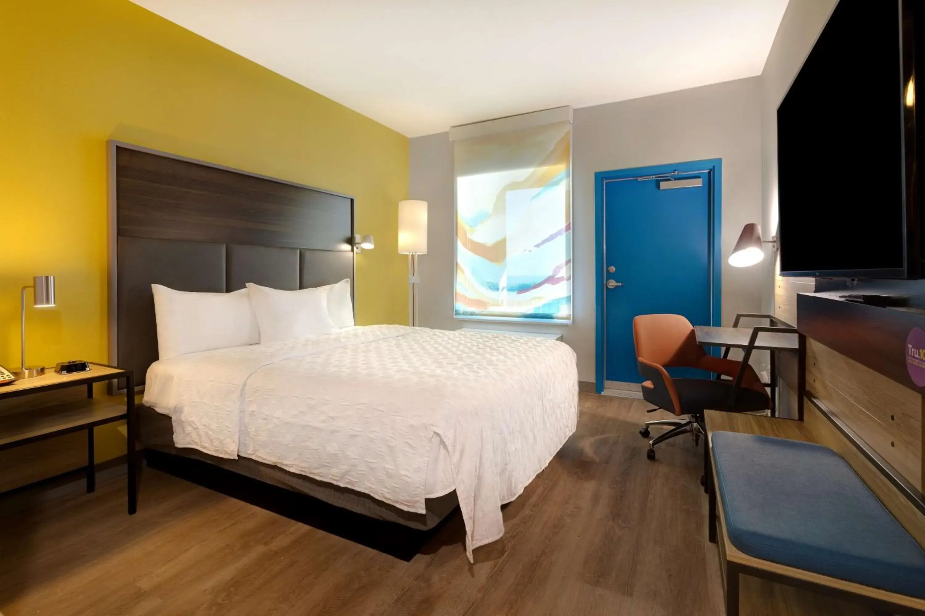 King Room with Balcony and Ocean View in Tru By Hilton Galveston, Tx King Room with Balcony and Ocean View in Tru By Hilton Galveston, Tx