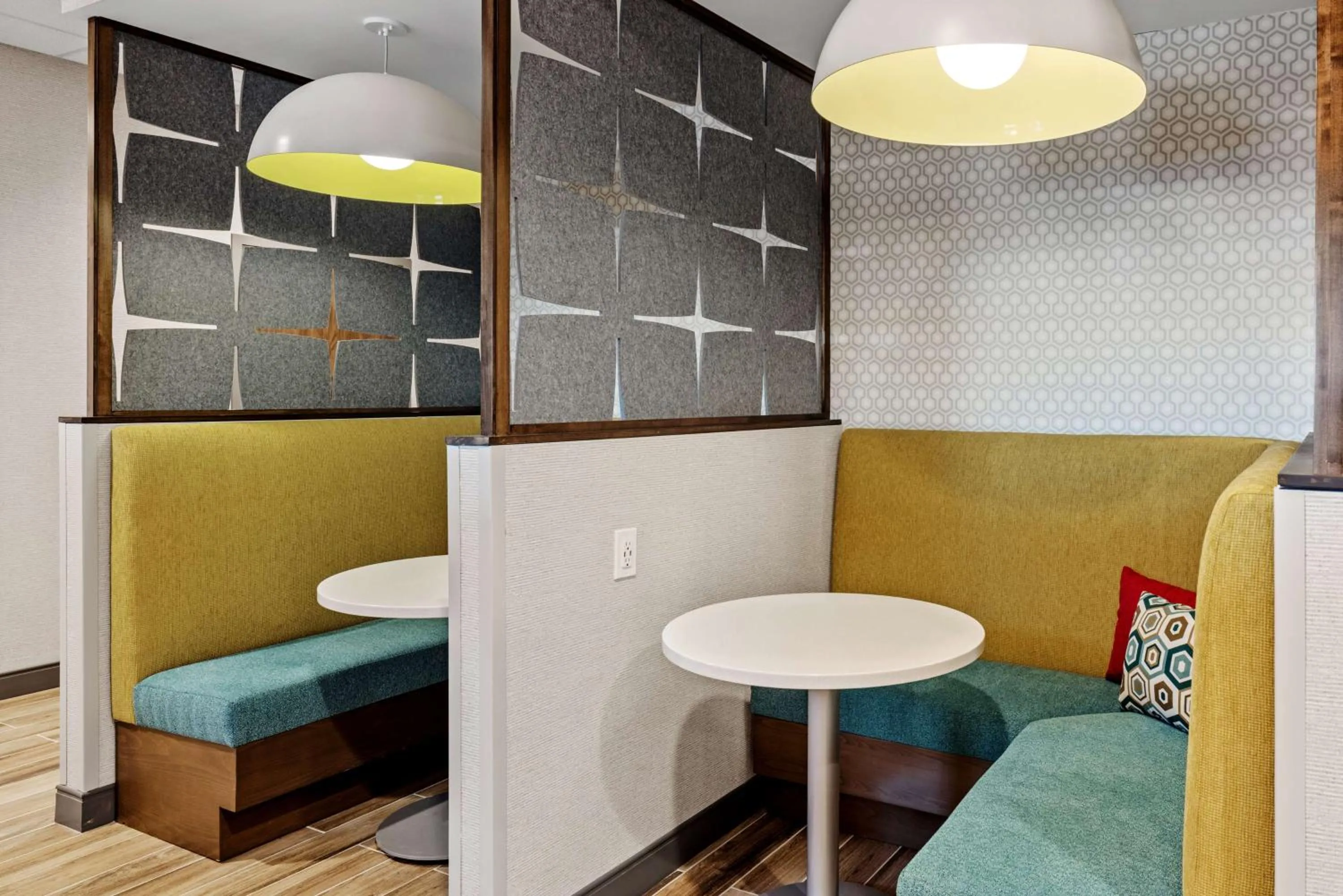 Meeting/conference room in Hampton Inn & Suites Cincinnati West, Oh