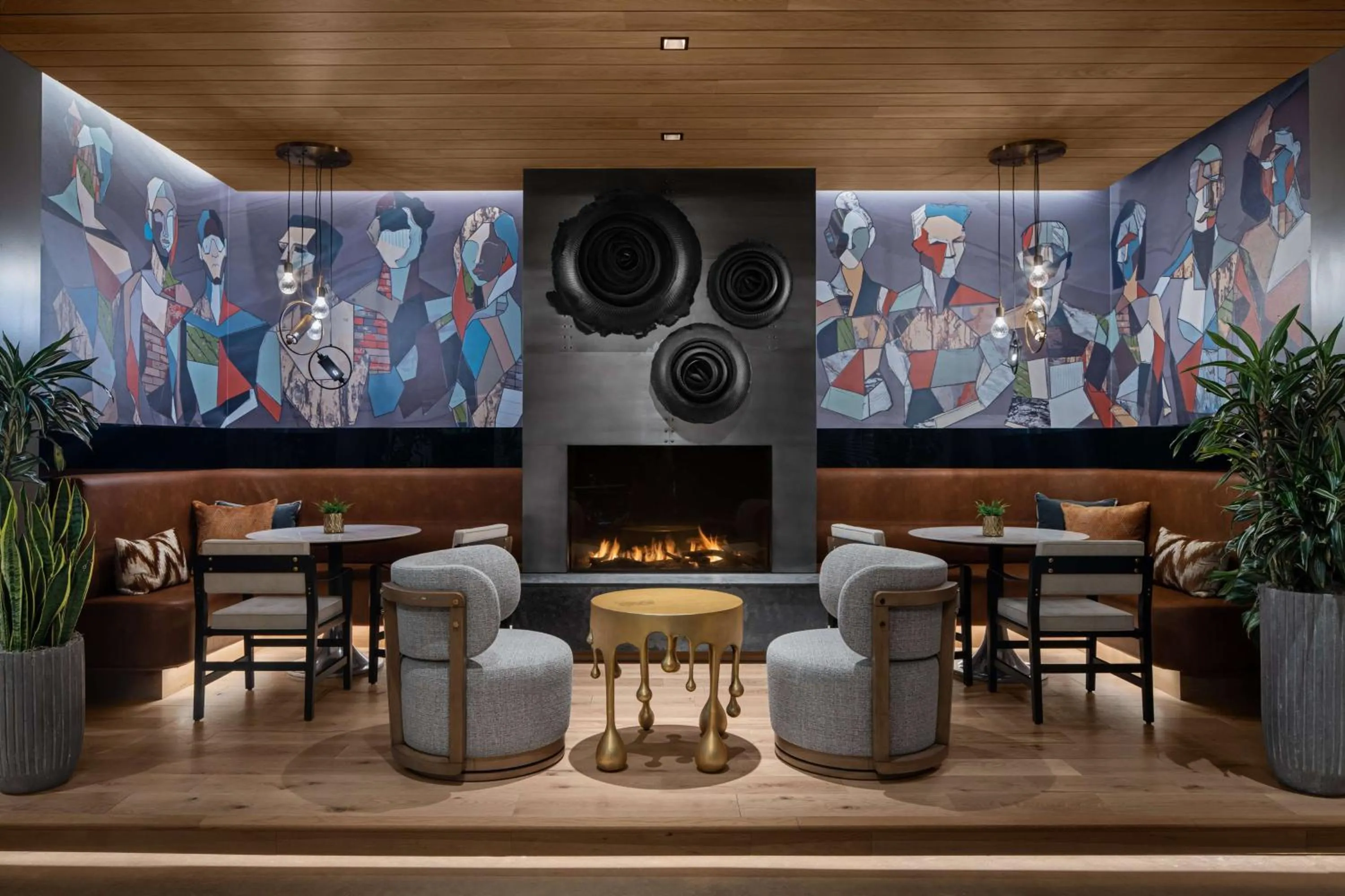 Lobby or reception in Hotel West & Main Conshohocken, Tapestry Collection Hilton