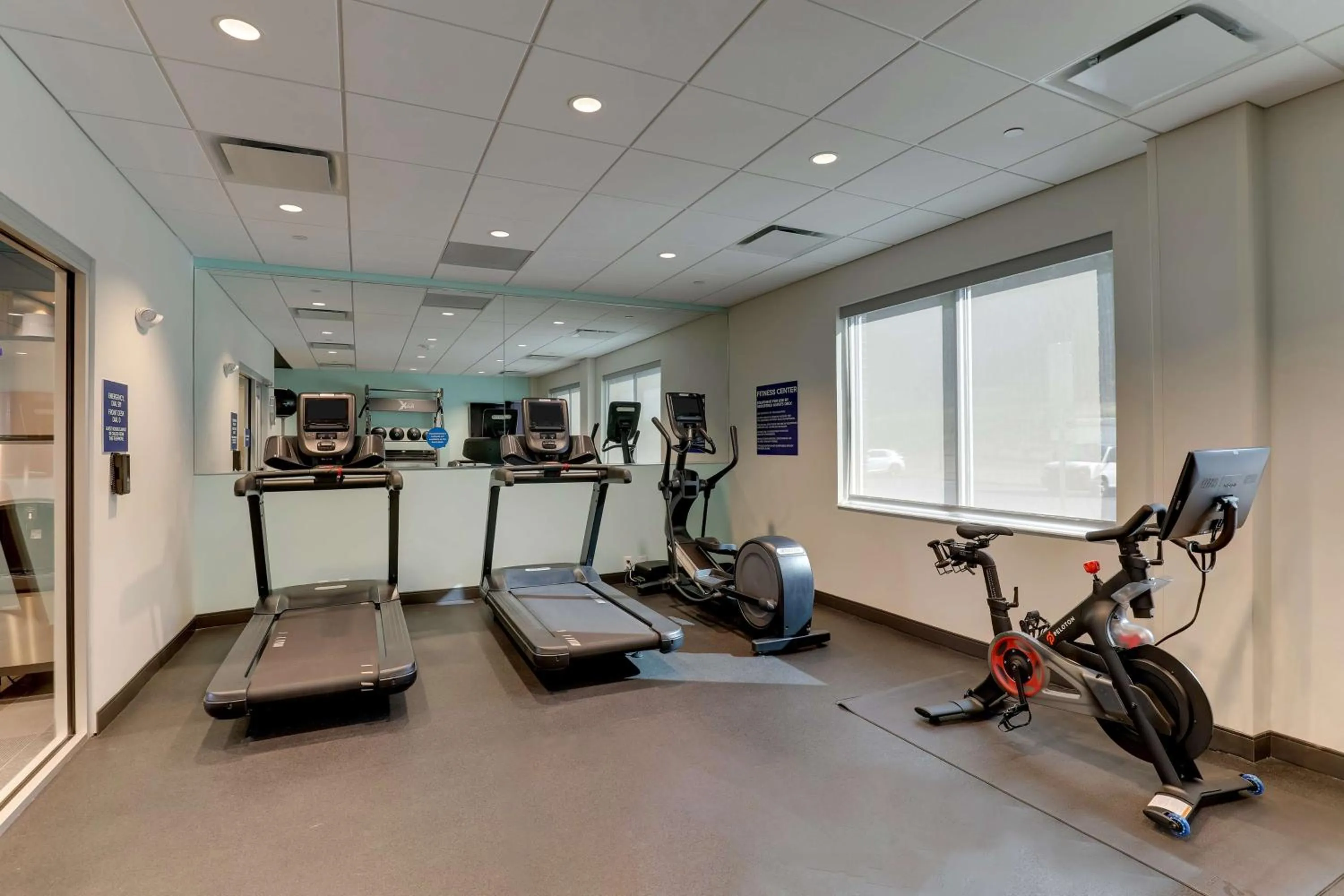 Fitness centre/facilities in Tru By Hilton Raleigh Garner
