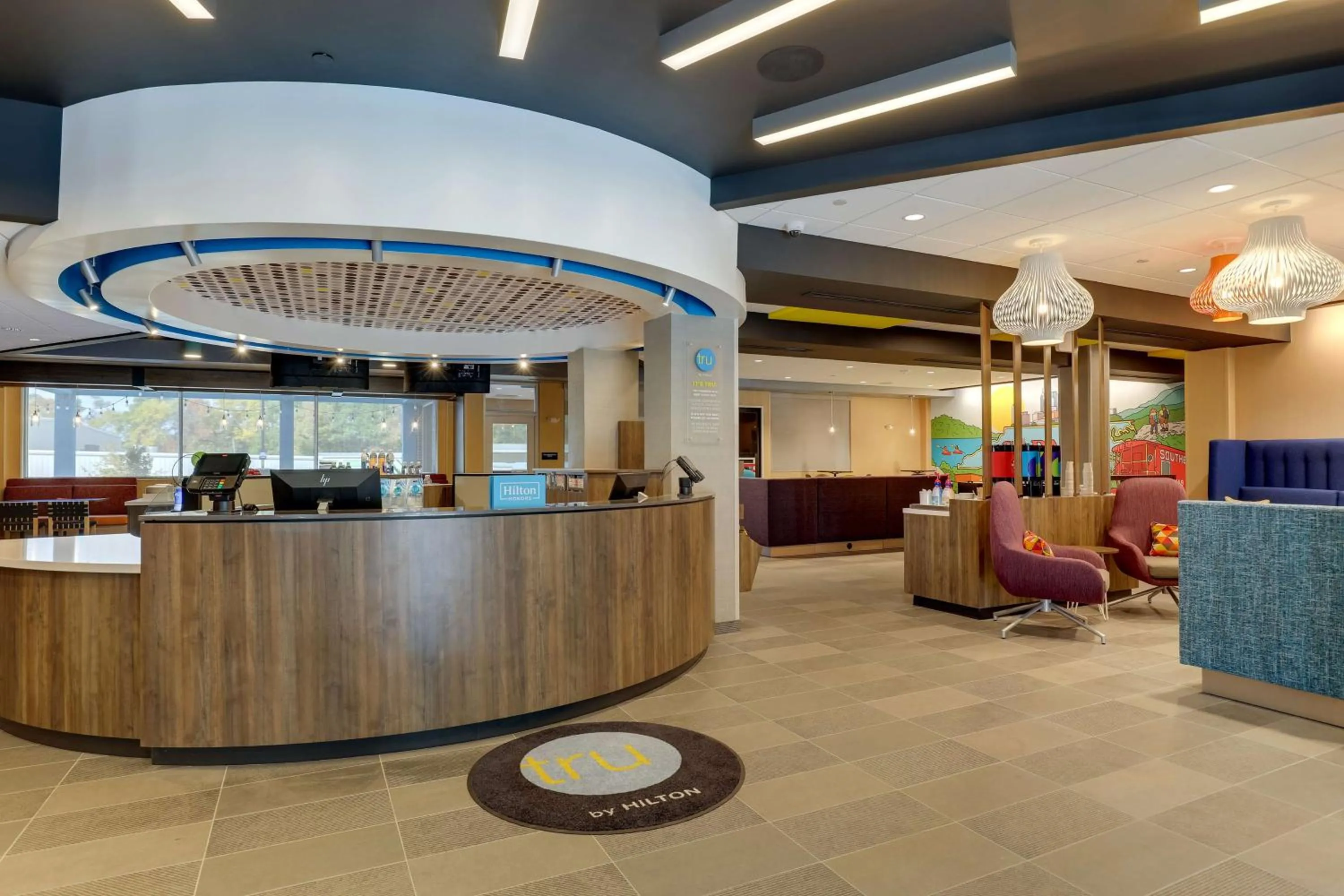 Lobby or reception in Tru By Hilton Raleigh Garner