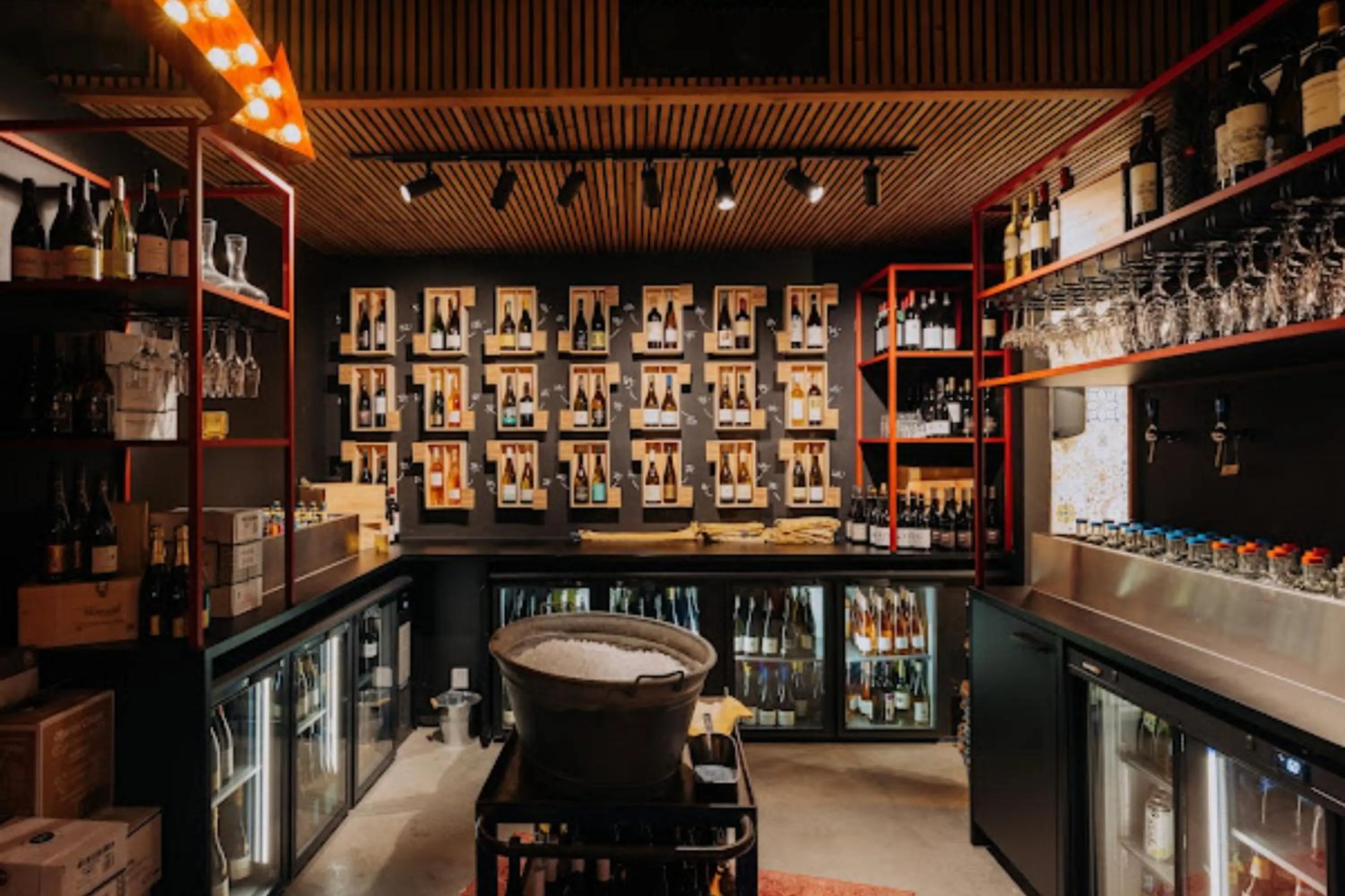 Restaurant/places to eat in Motto By Hilton Rotterdam Blaak