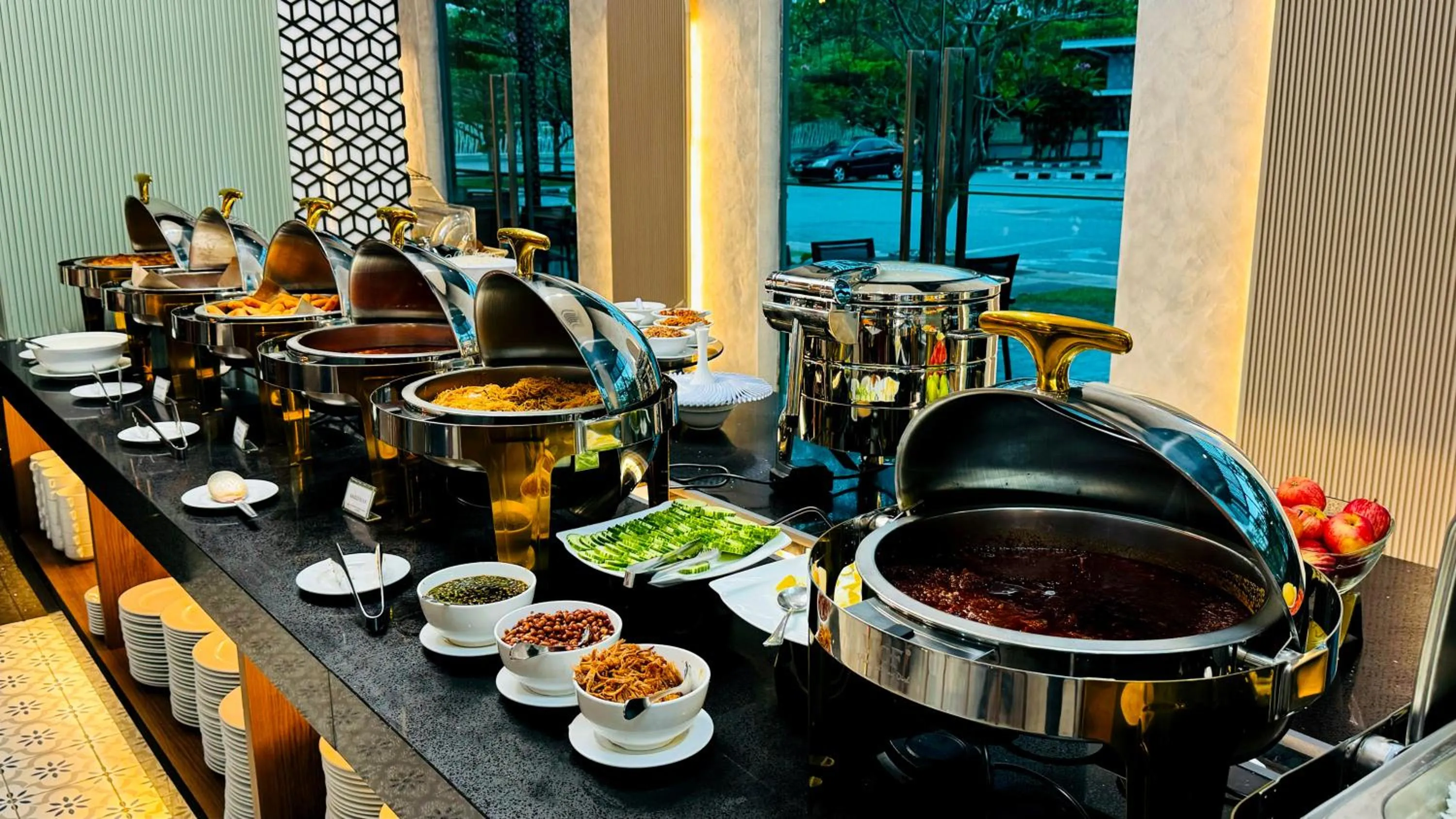 Restaurant/places to eat in Raia Hotel & Convention Centre Alor Setar