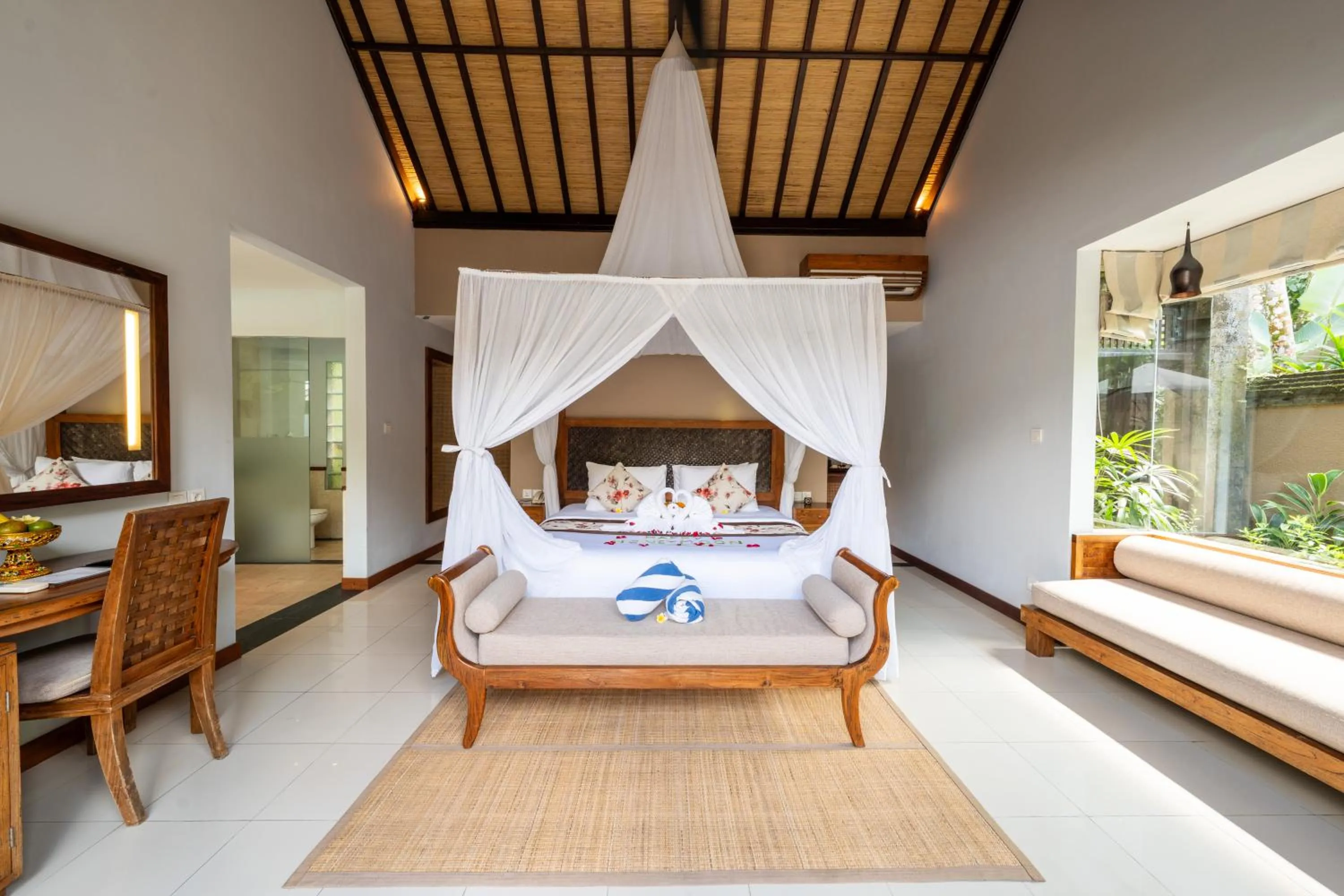 Bedroom, Bed in The Lokha Ubud Resort, Villas & SPA