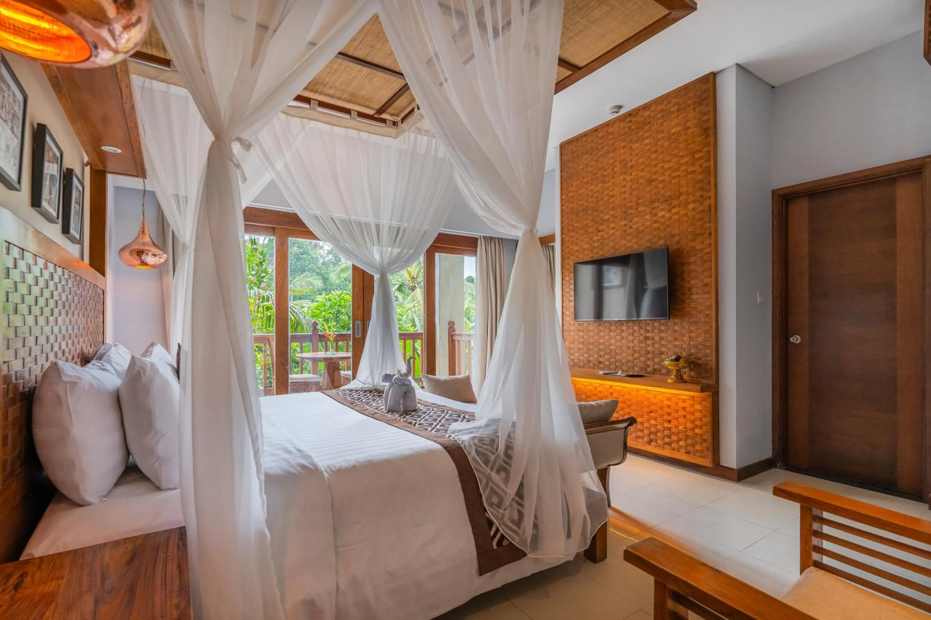 Bedroom, Bed in The Lokha Ubud Resort, Villas & SPA