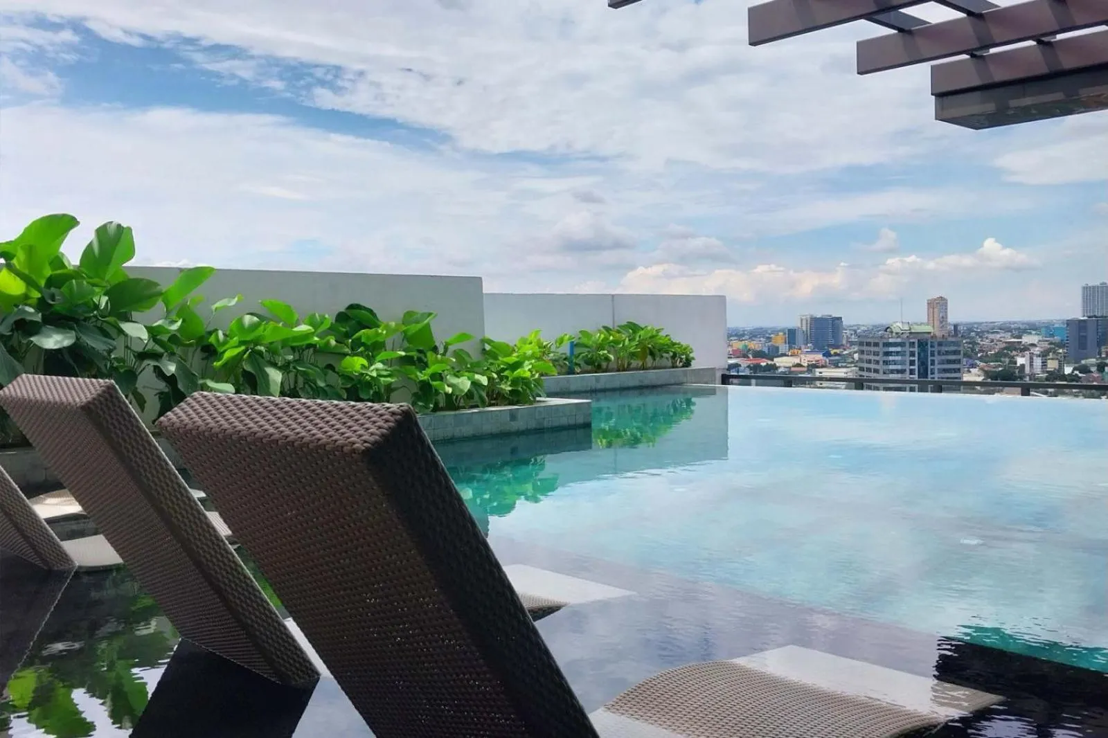 Swimming pool in Harolds Hotel Quezon City