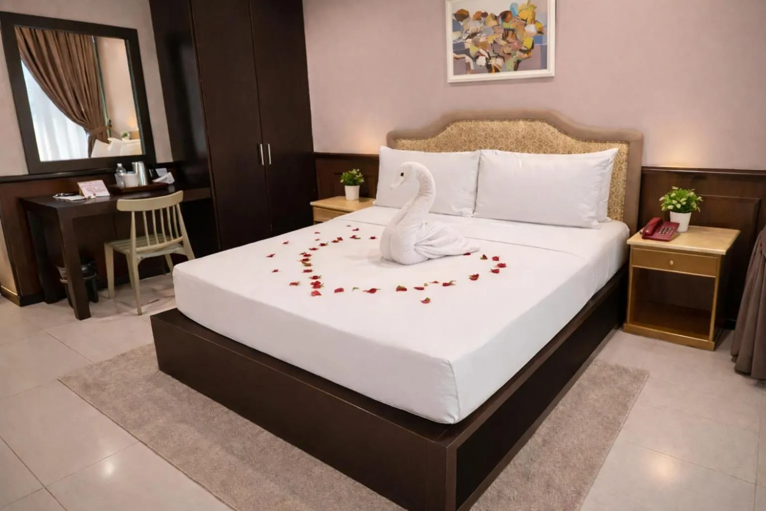 Bedroom, Bed in Red Coco Inn de Boracay