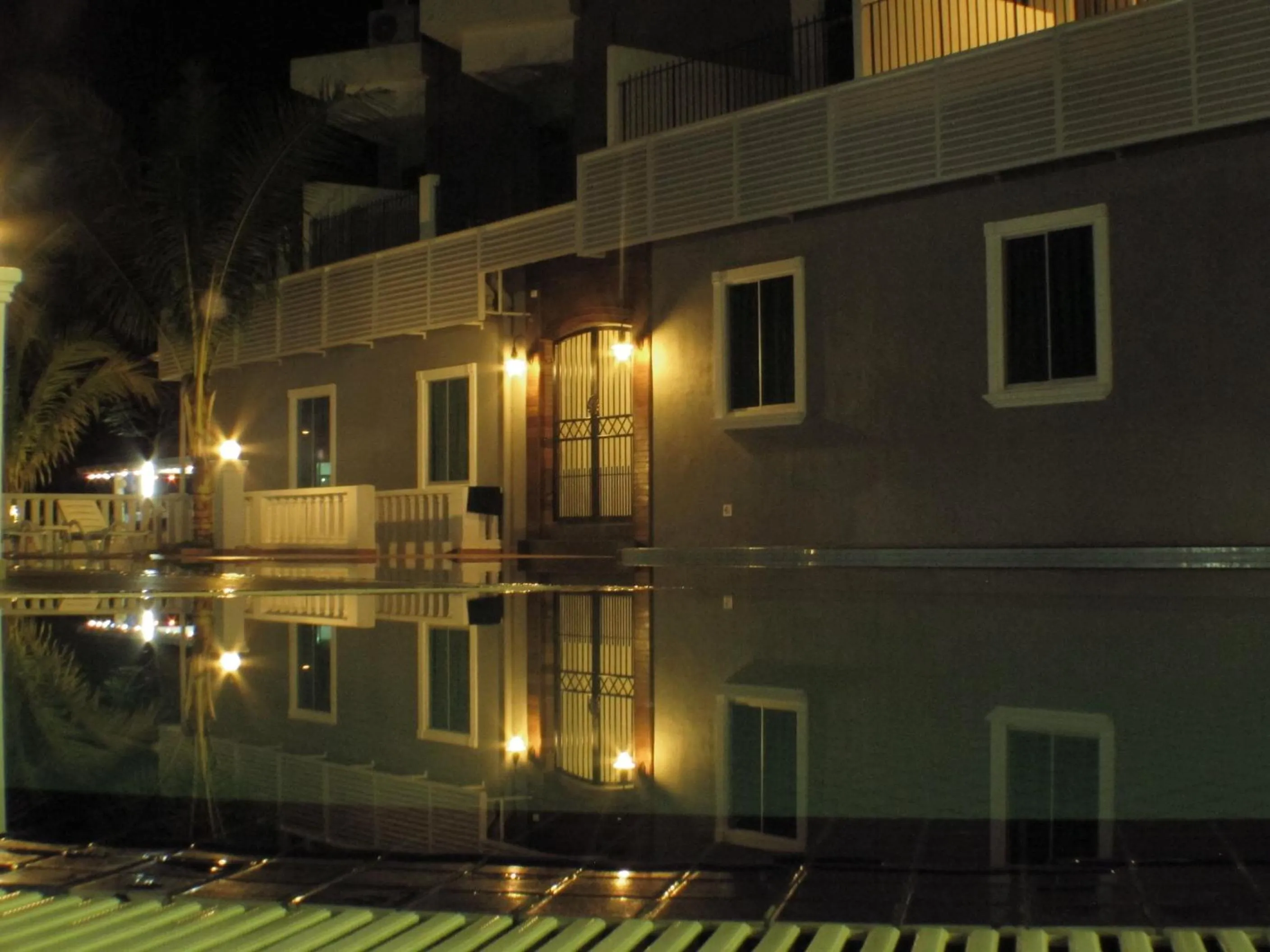 Night in Akar Beach Resort