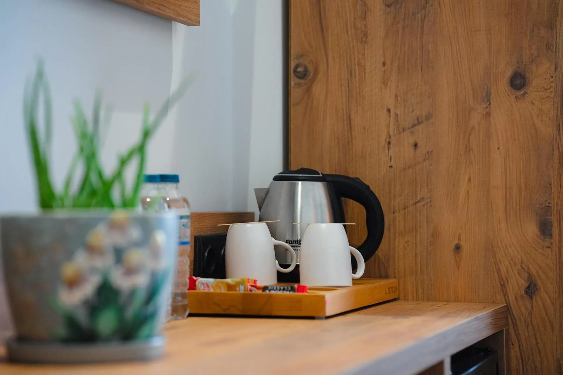 Coffee/tea facilities in Berlin Suite Hotel Trabzon