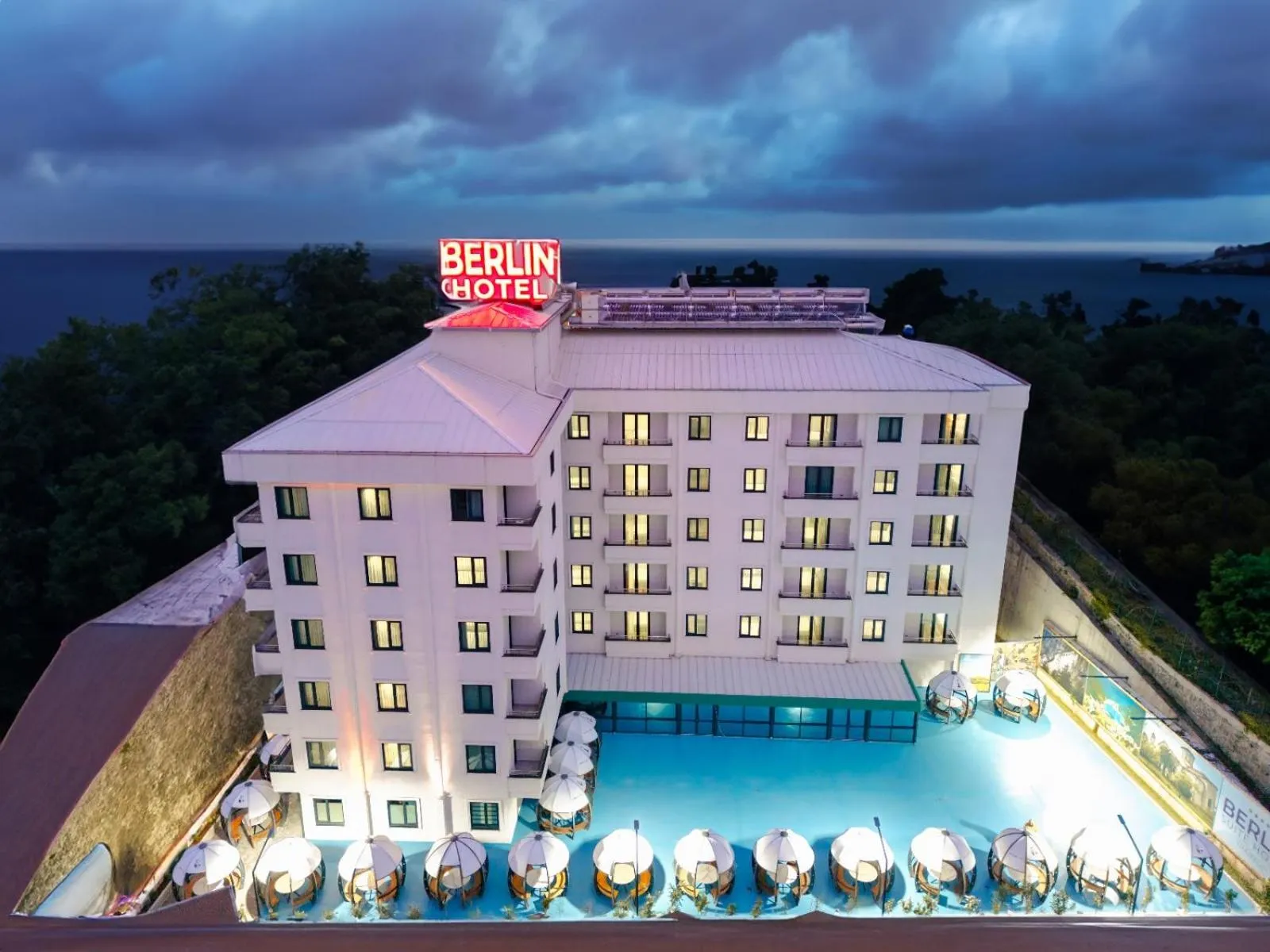 Property building in Berlin Suite Hotel Trabzon