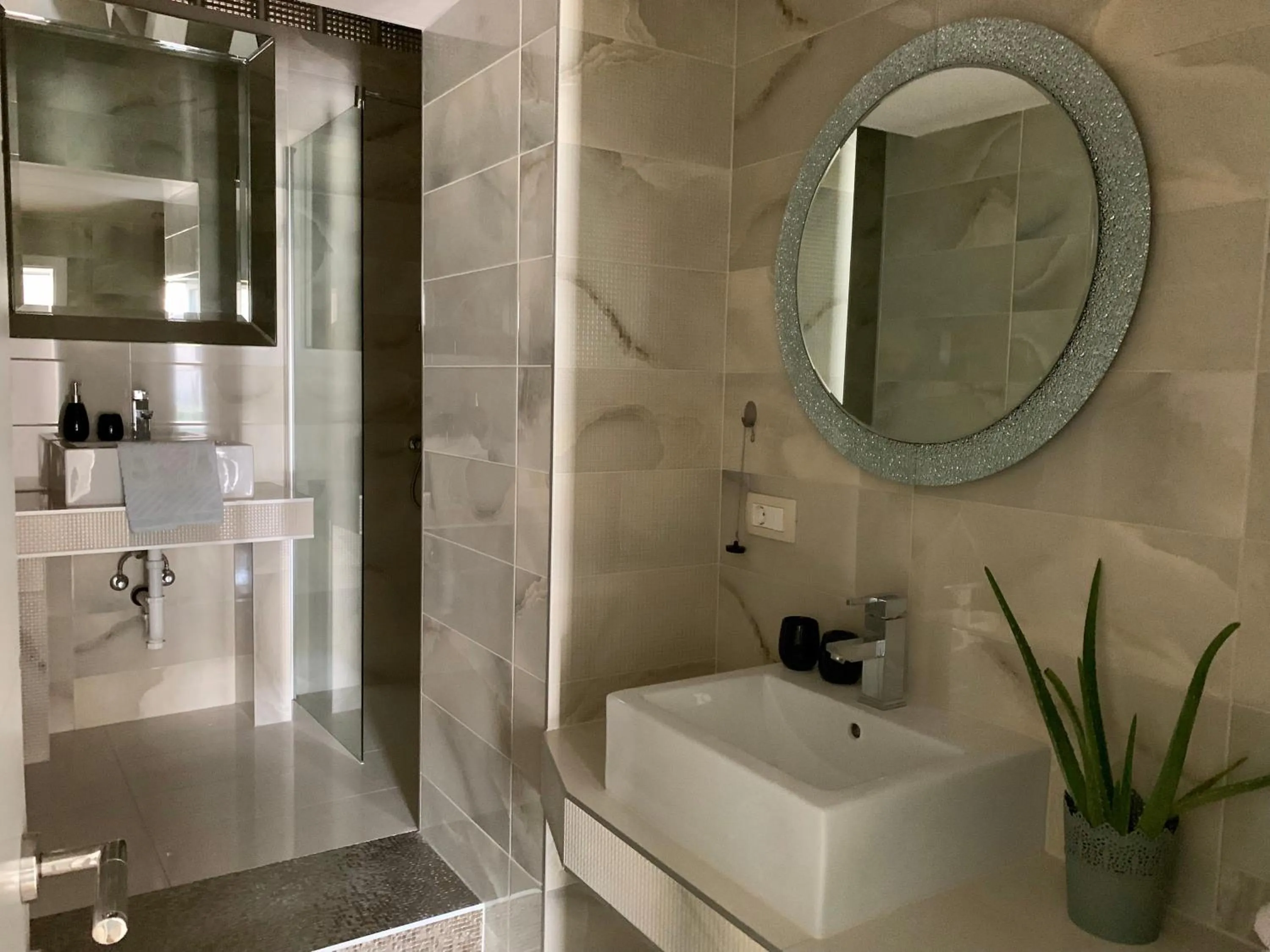 Deluxe Suites Mandić