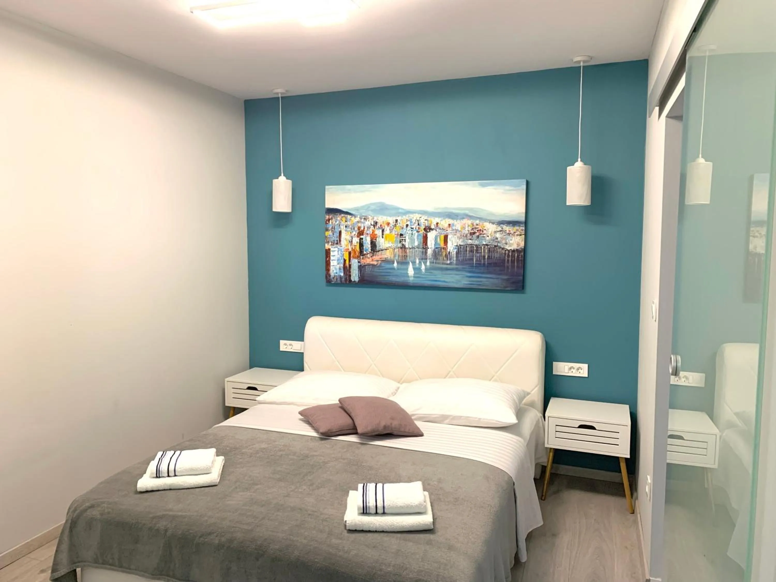 Bed in Deluxe Suites Mandić
