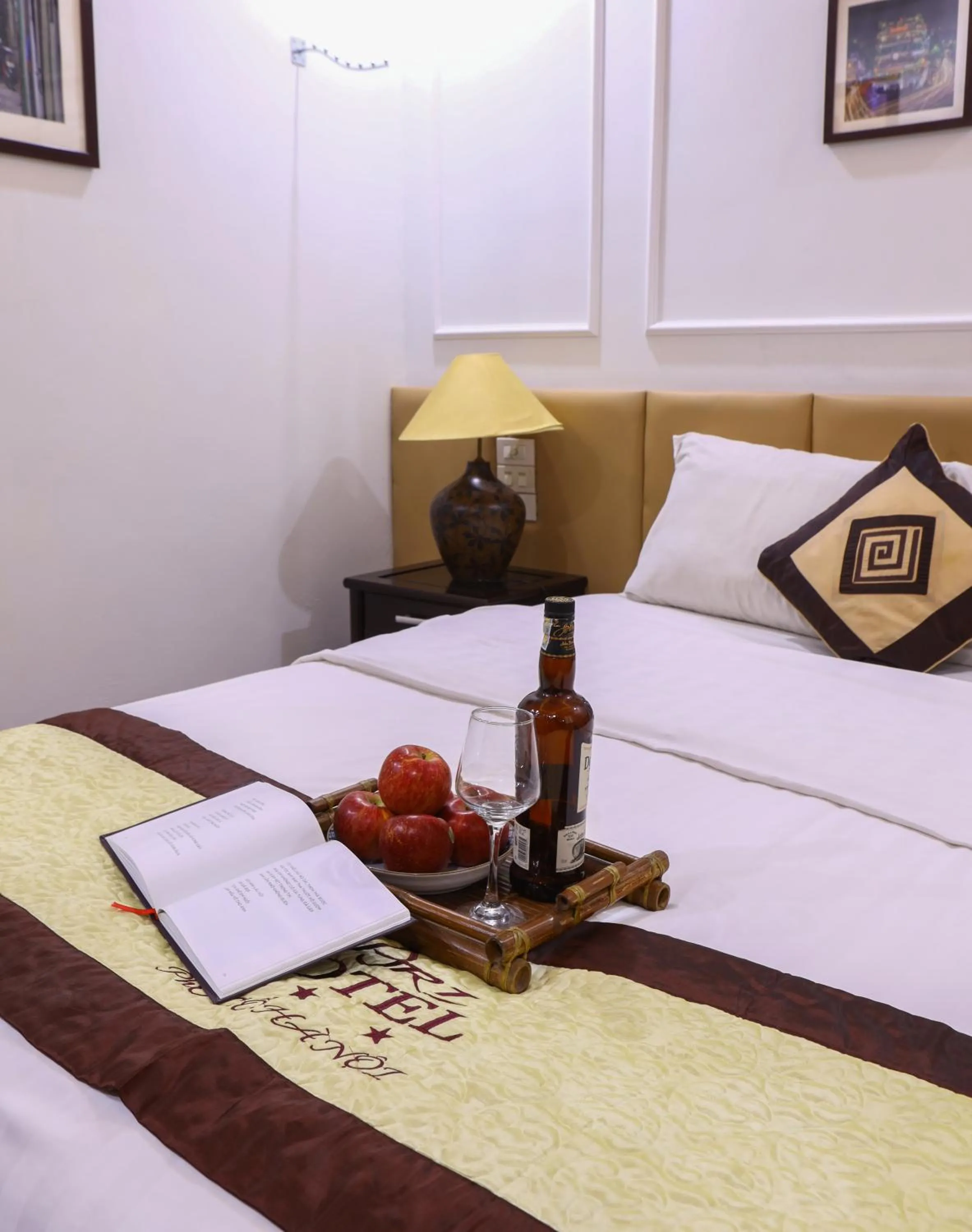 Bedroom, Bed in Art Hotel Ha Noi