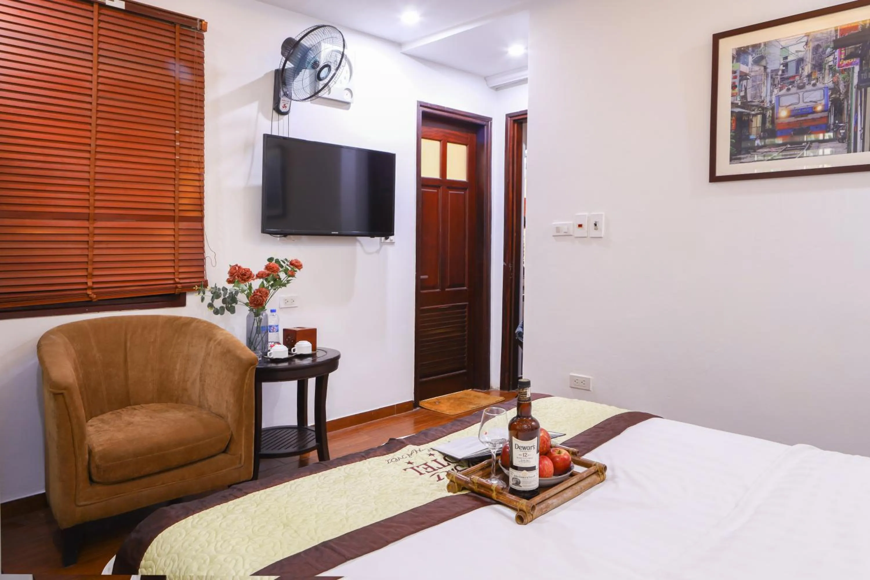 Bedroom, Bed in Art Hotel Ha Noi