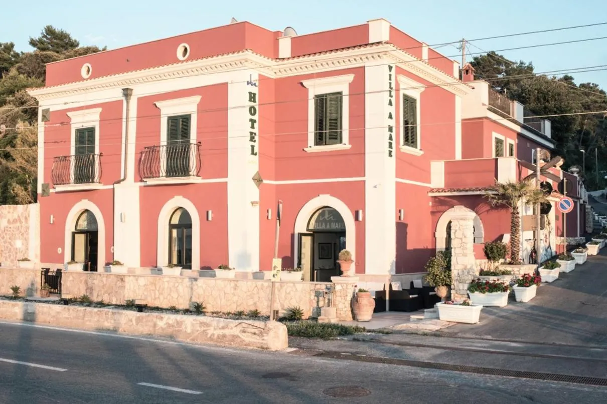 Hotel Villa A Mare