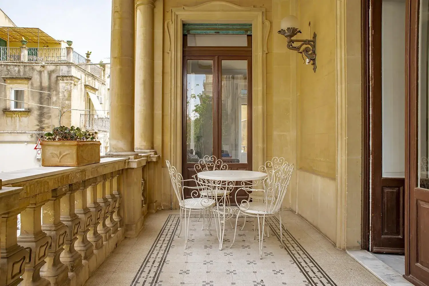 Cavour Apartments by Wonderful Italy Cavour Apartments by Wonderful Italy