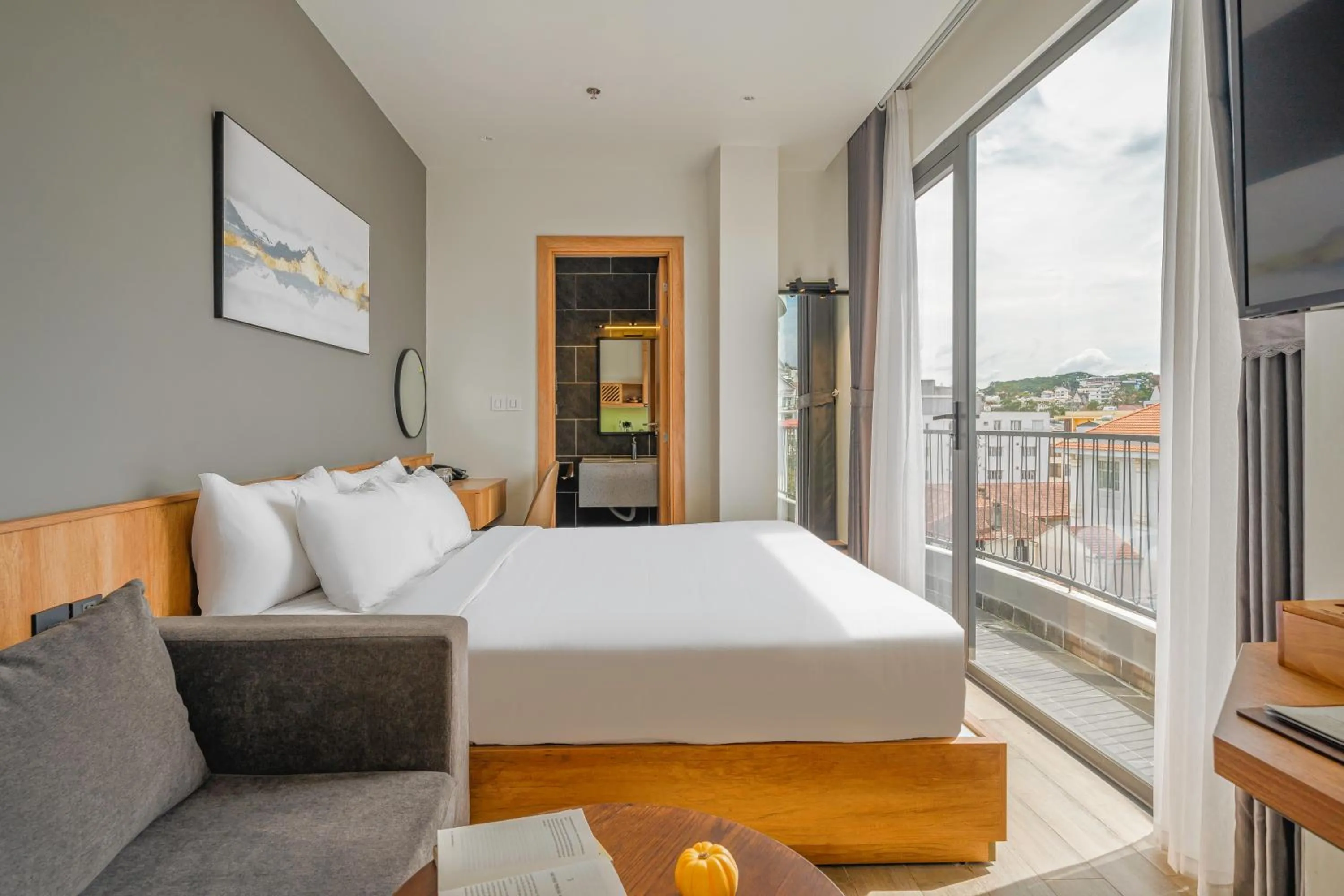 Bed in TTR Central Apart Hotel