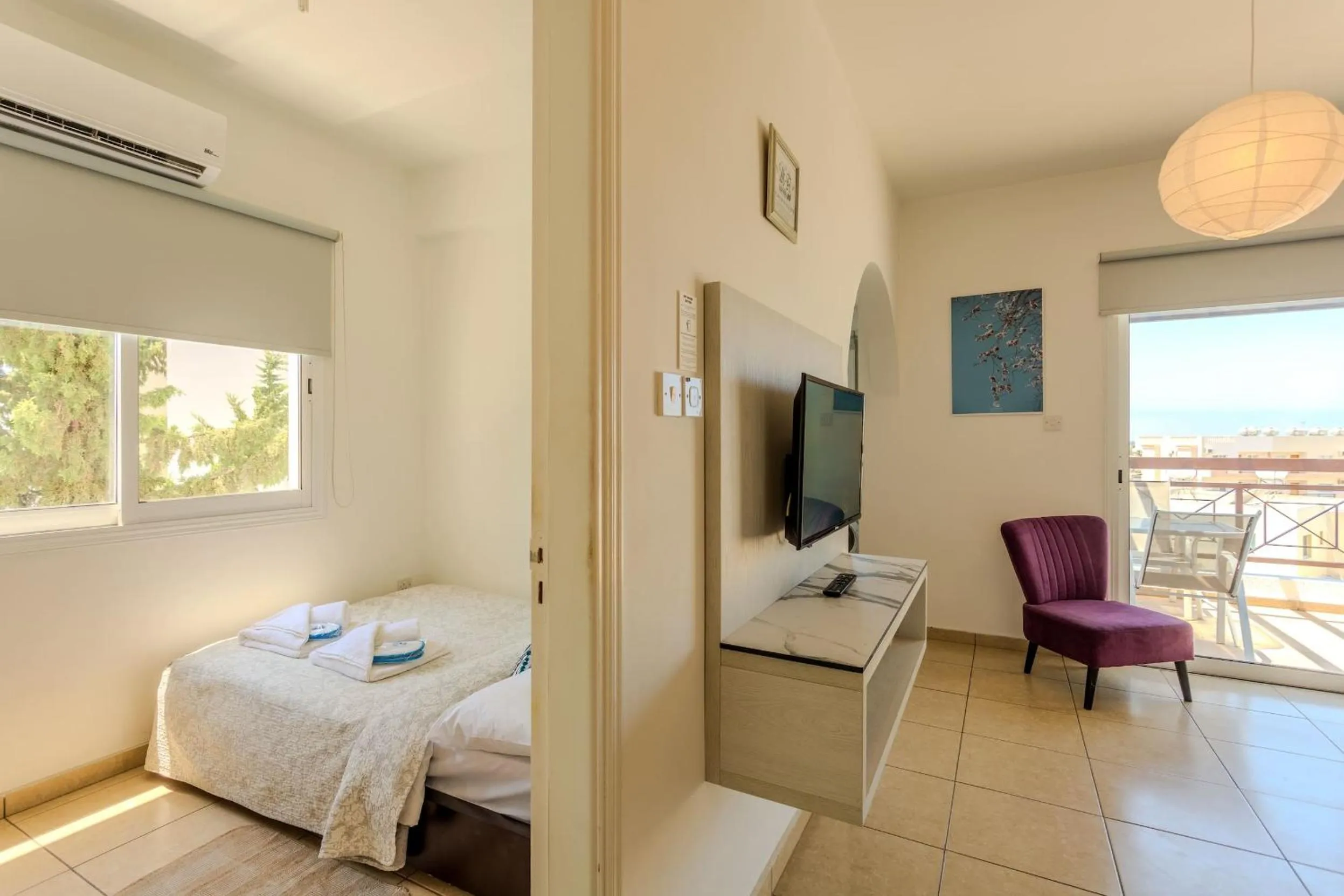 Living room, Bed in Artemis Cynthia Complex