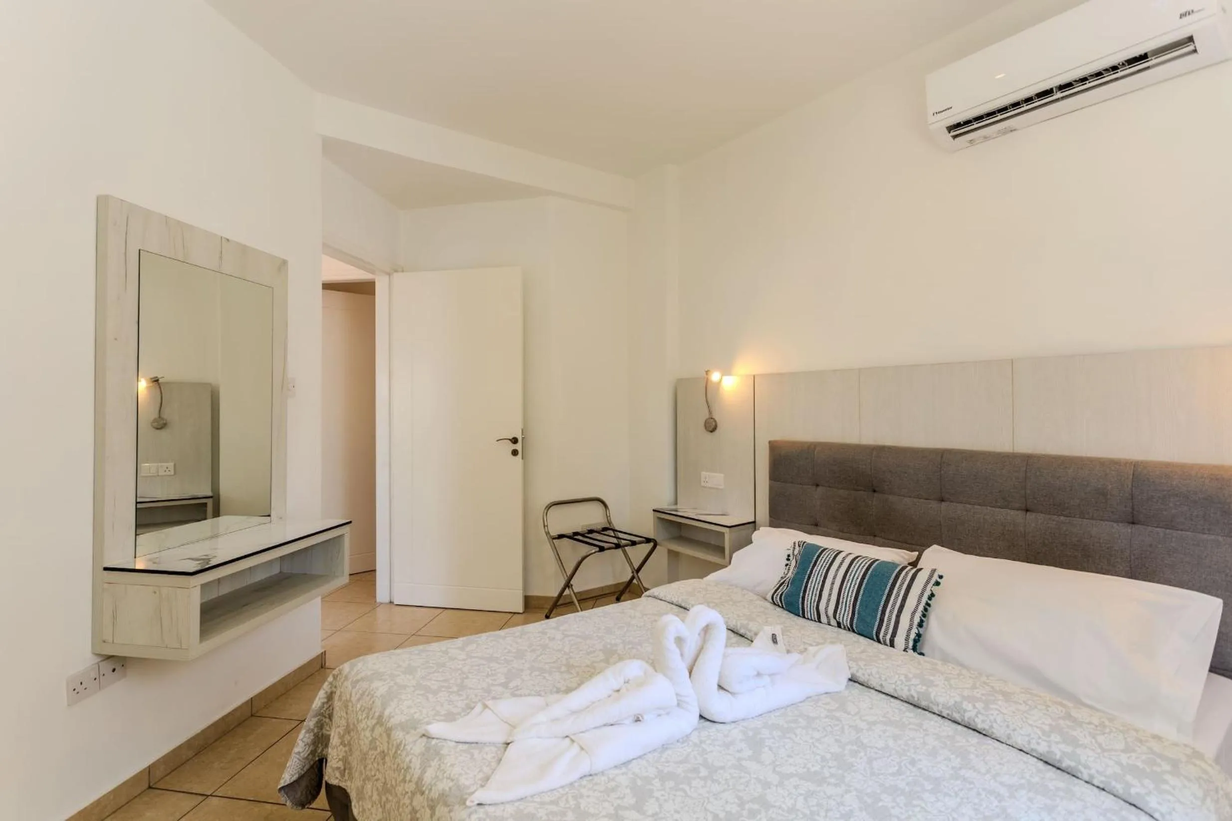 Bed in Artemis Cynthia Complex