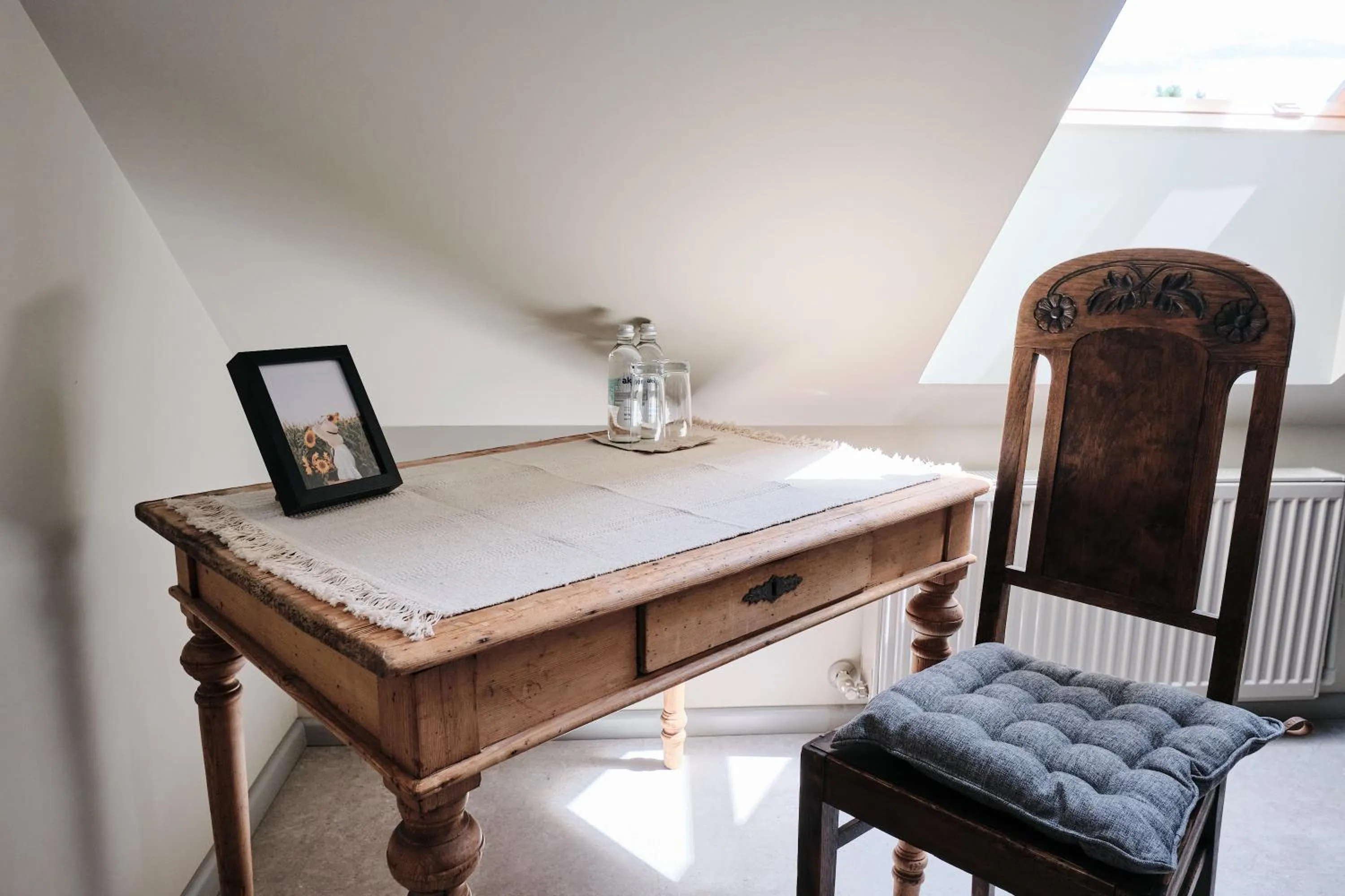 Seating area in Hotel Pernigele