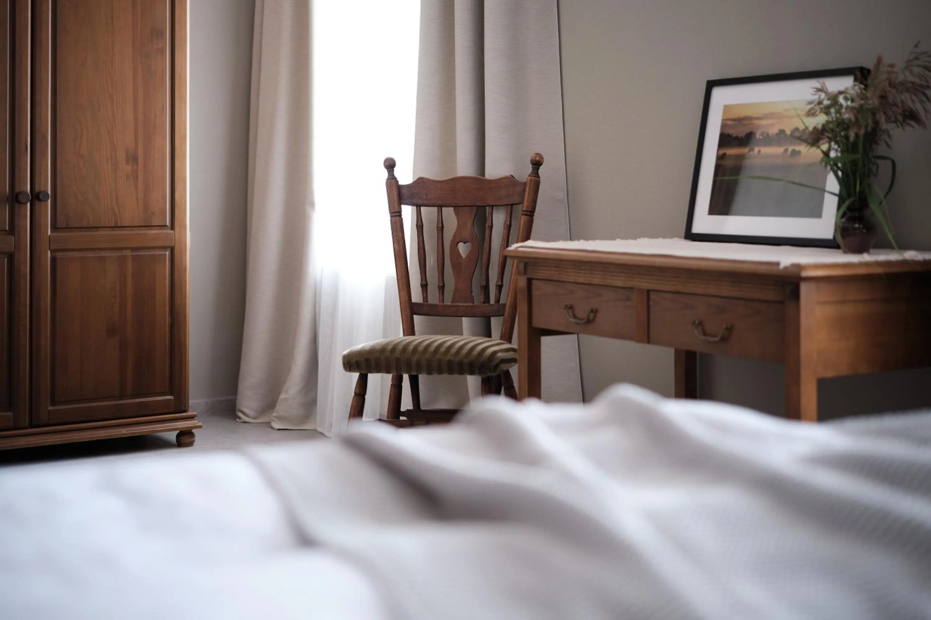 View (from property/room), Bed in Hotel Pernigele