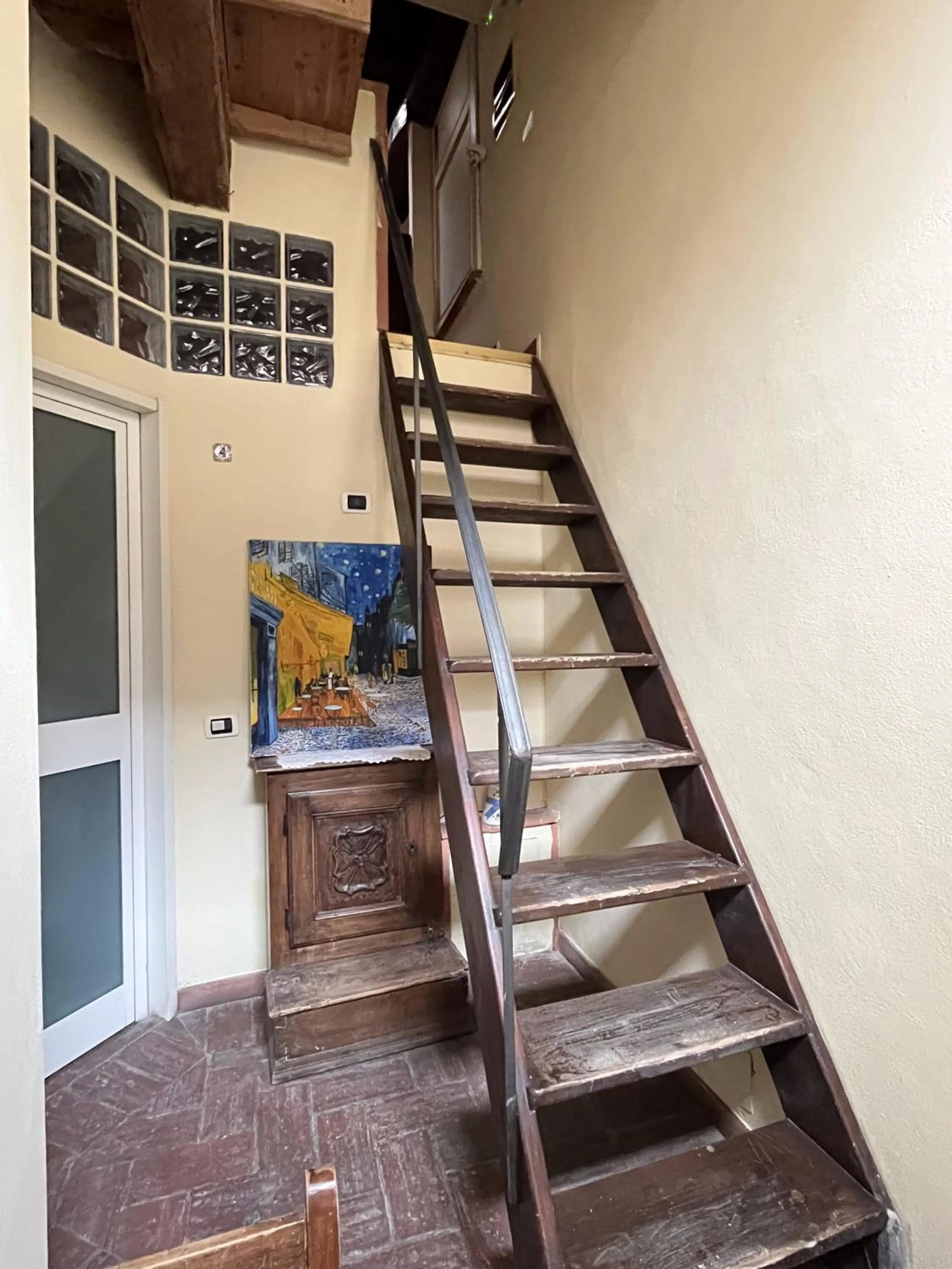 Decorative detail in Al Tuscany