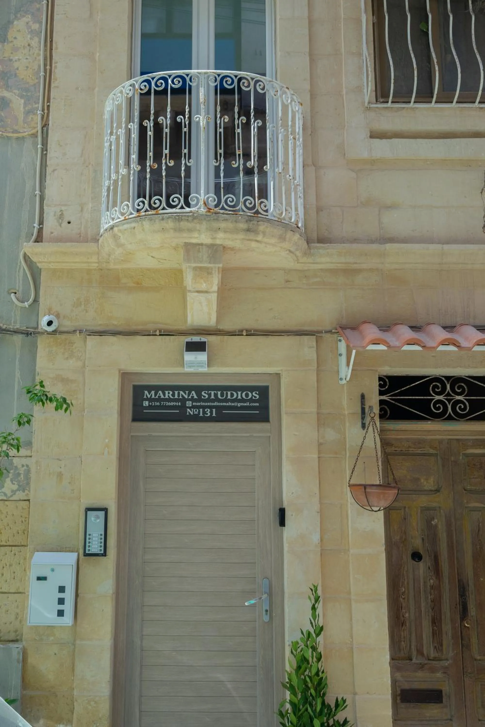 Property building in Marina Studios