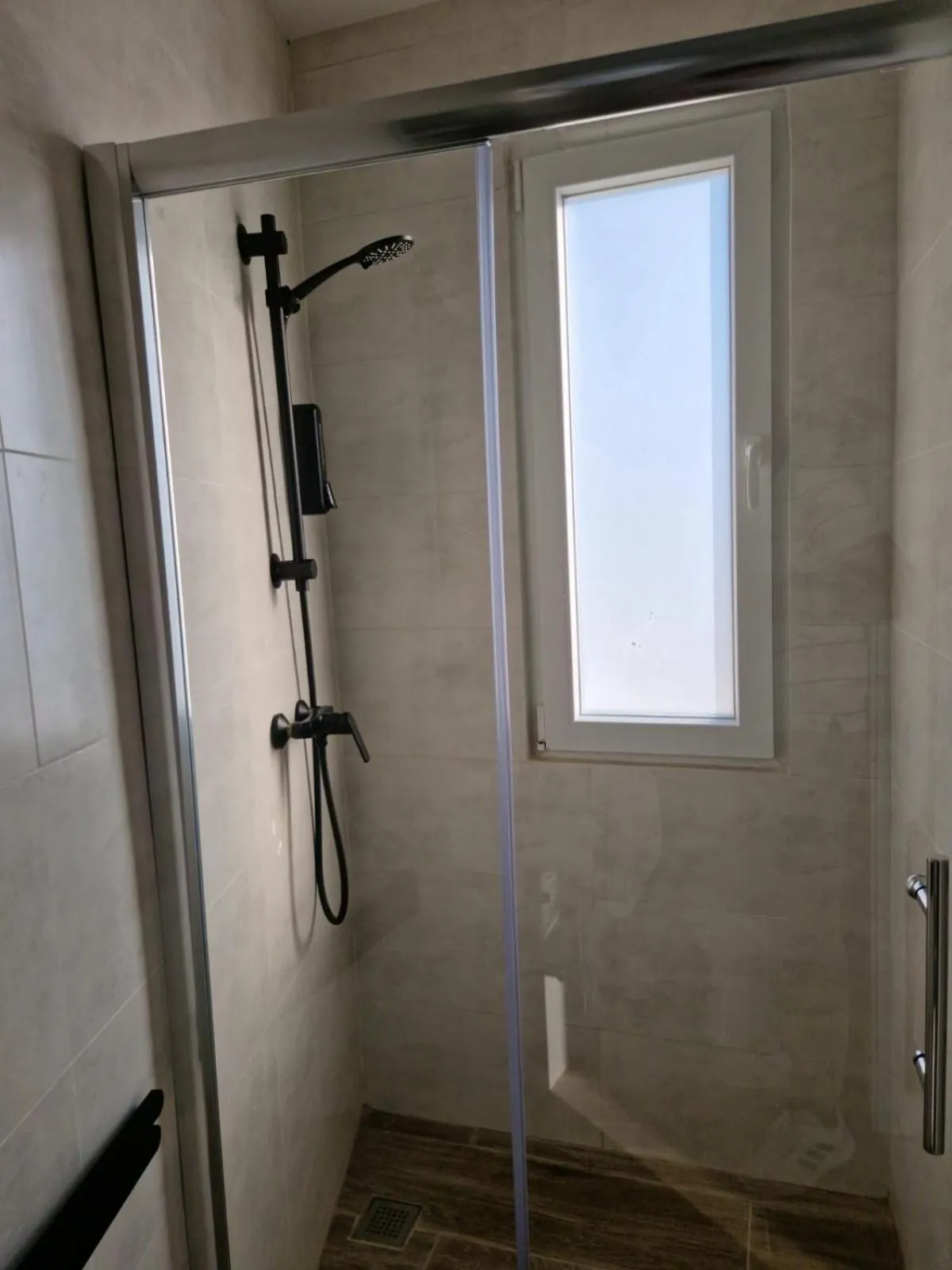 Shower in Marina Studios