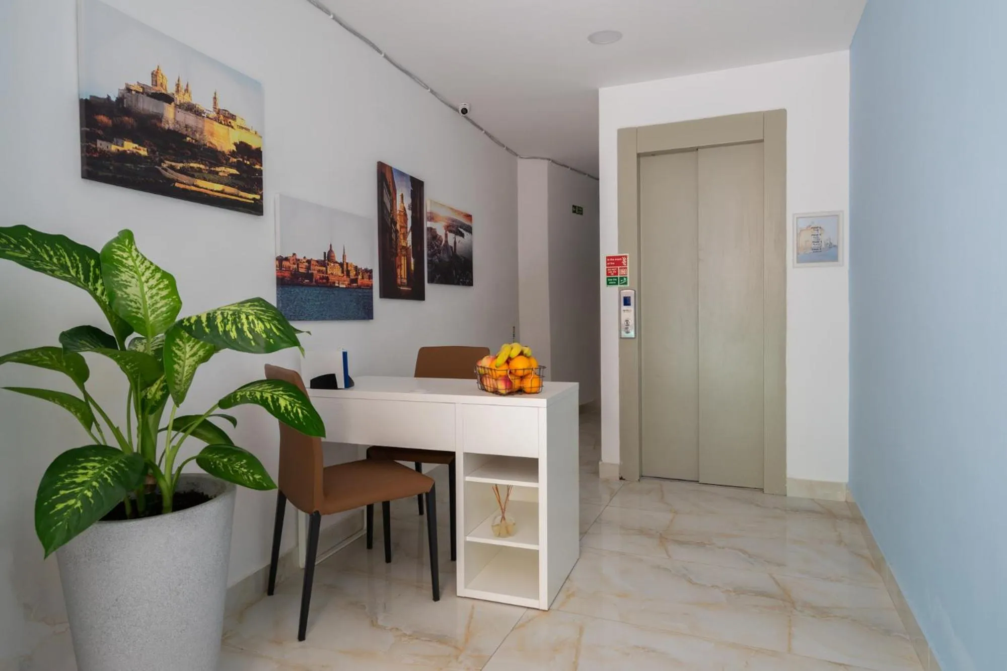 Lobby or reception in Marina Studios