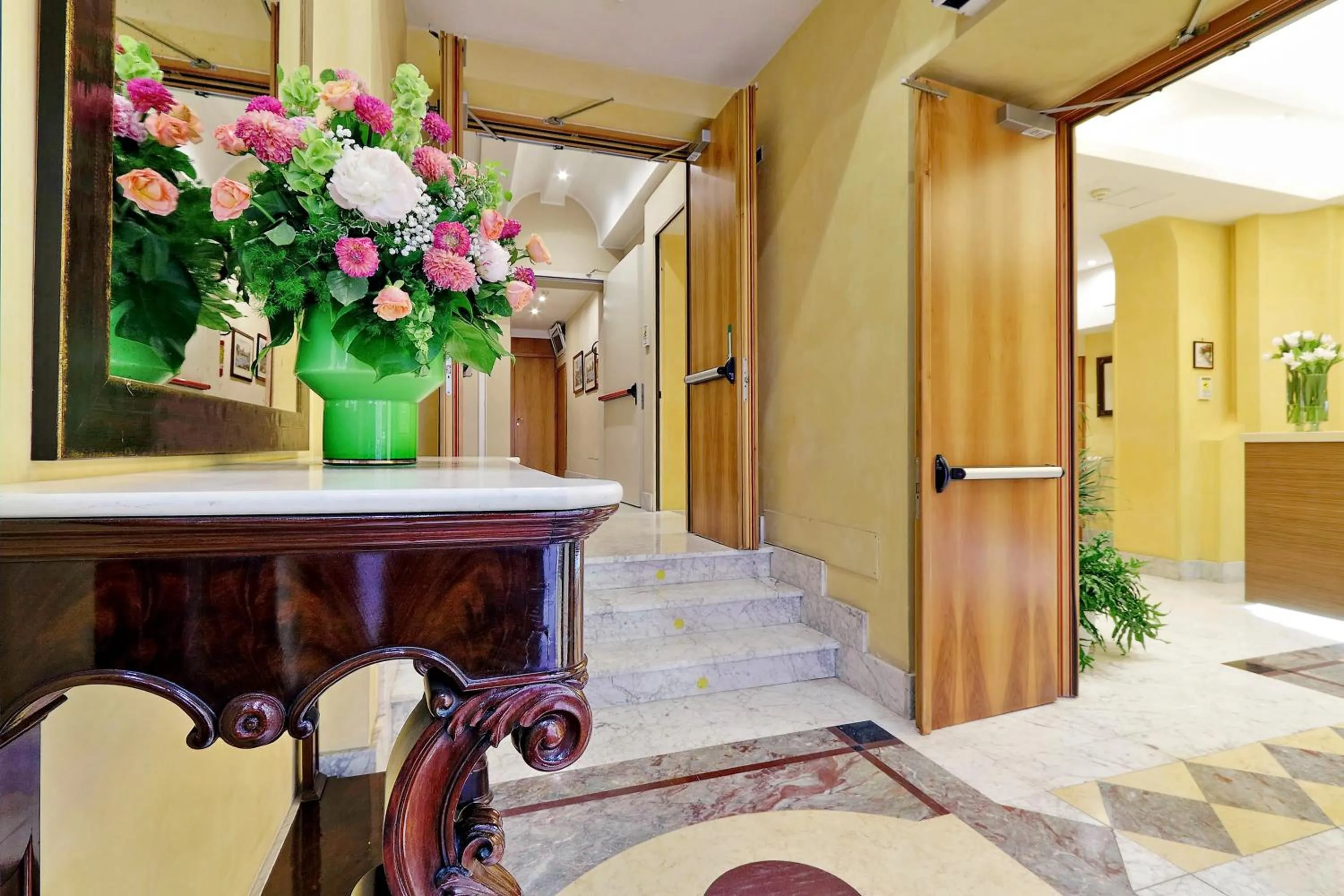 Bed in Hotel Camelia