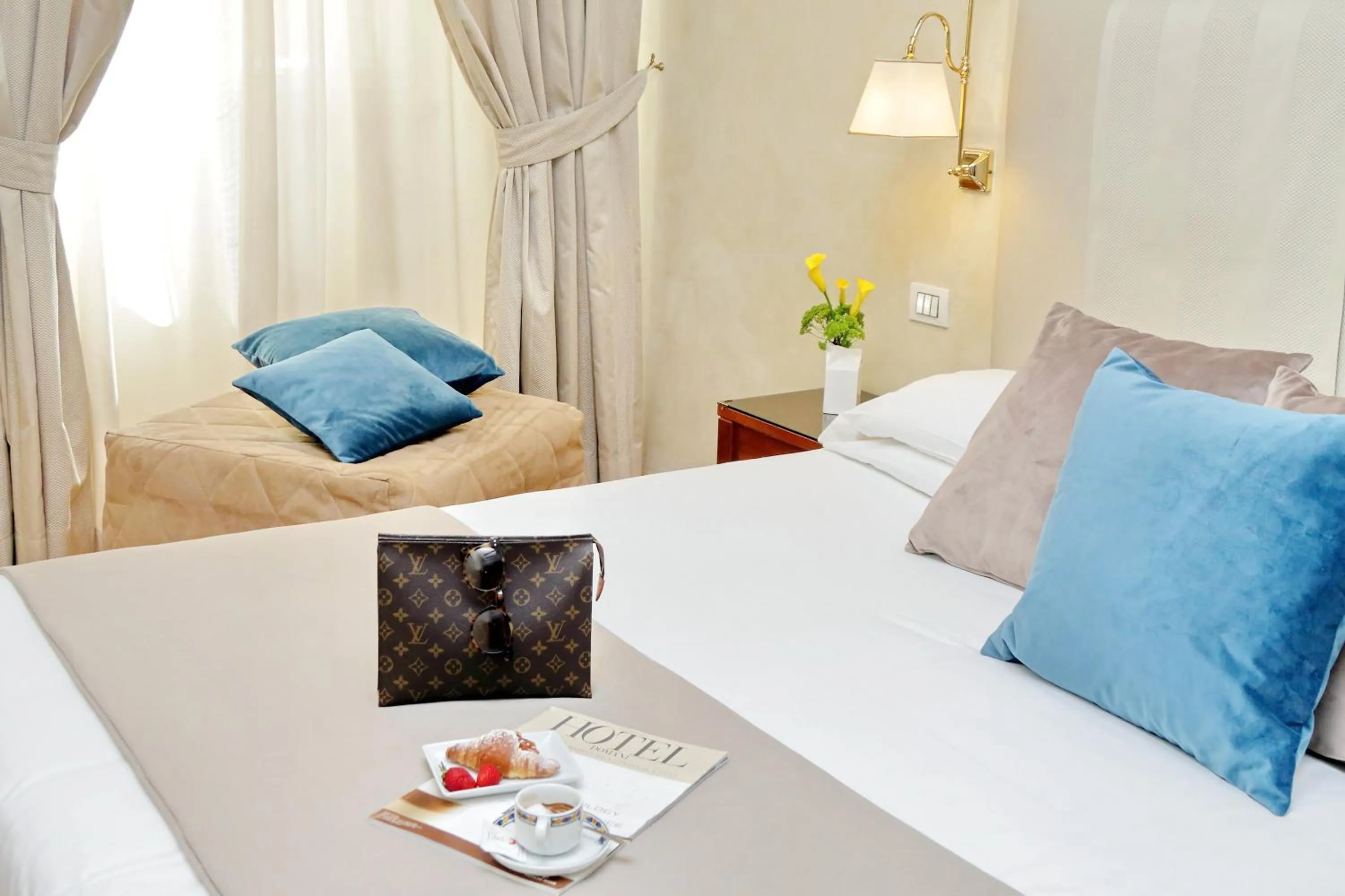 Bed in Hotel Camelia