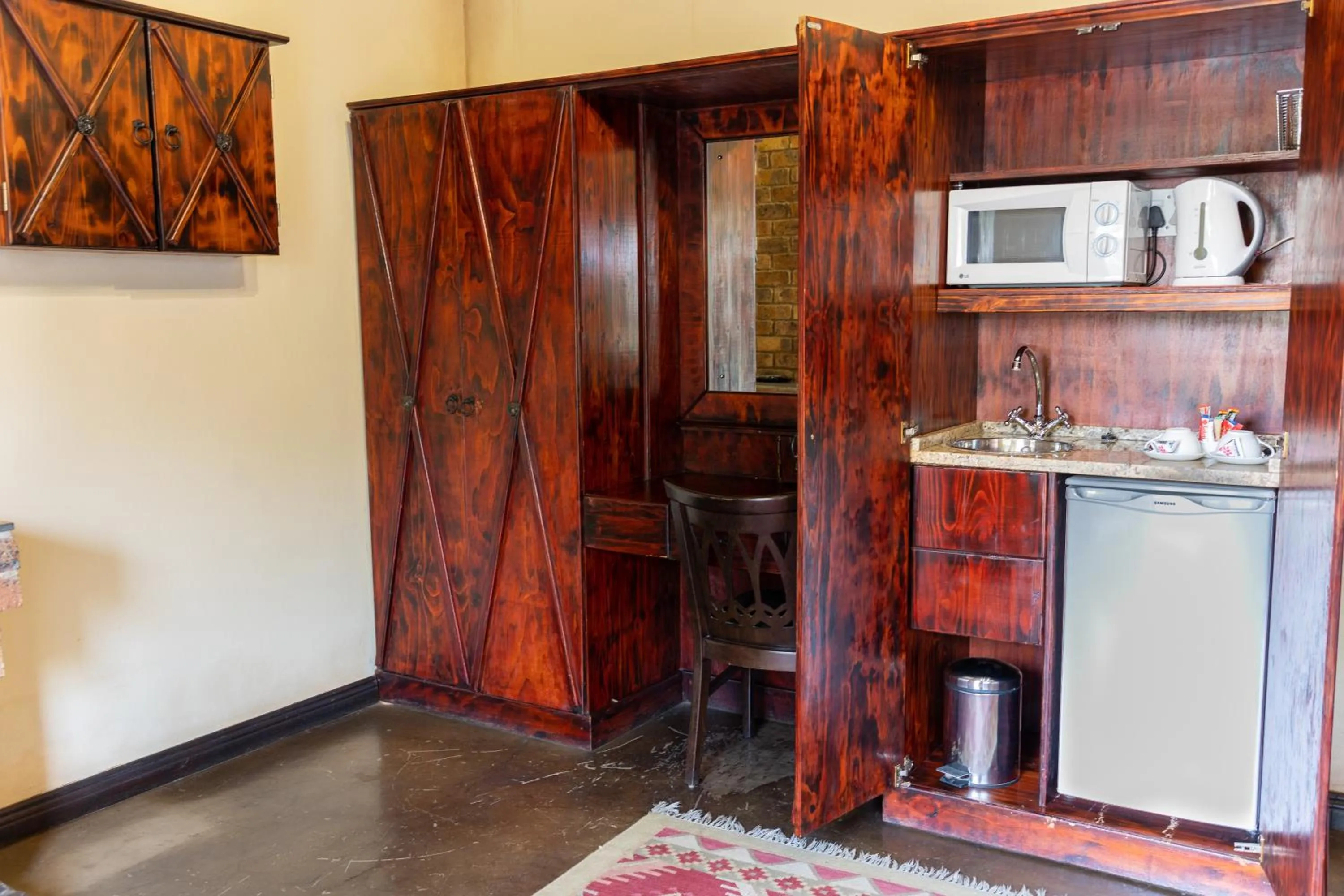 Kitchen or kitchenette in Hotel Nomad Belvedere Lodge