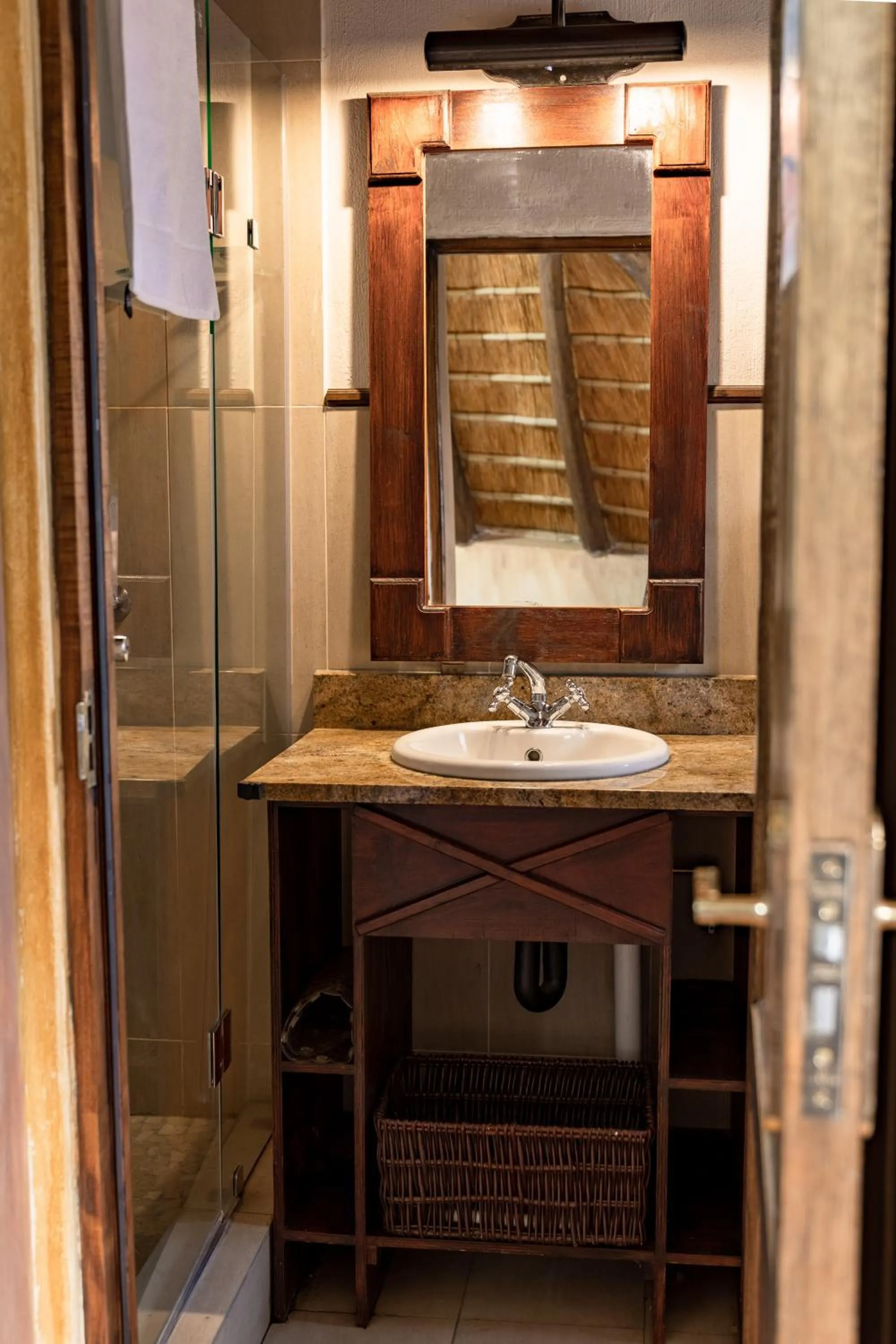 Bathroom in Hotel Nomad Belvedere Lodge