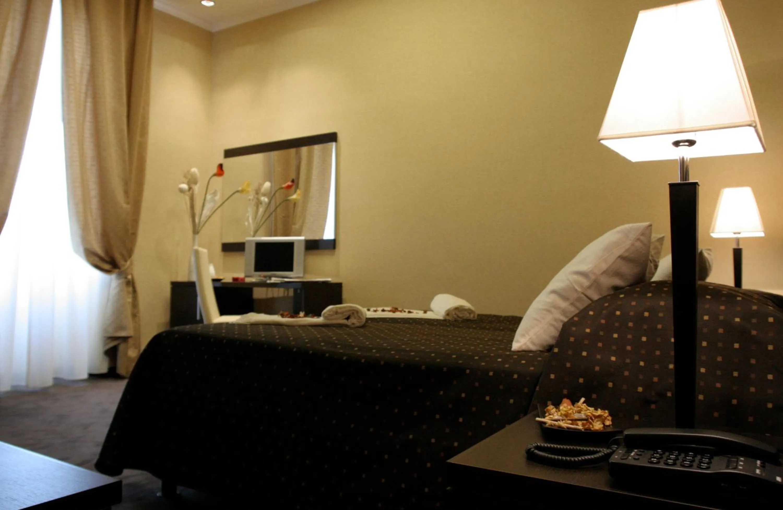 Photo of the whole room in Hotel Latinum