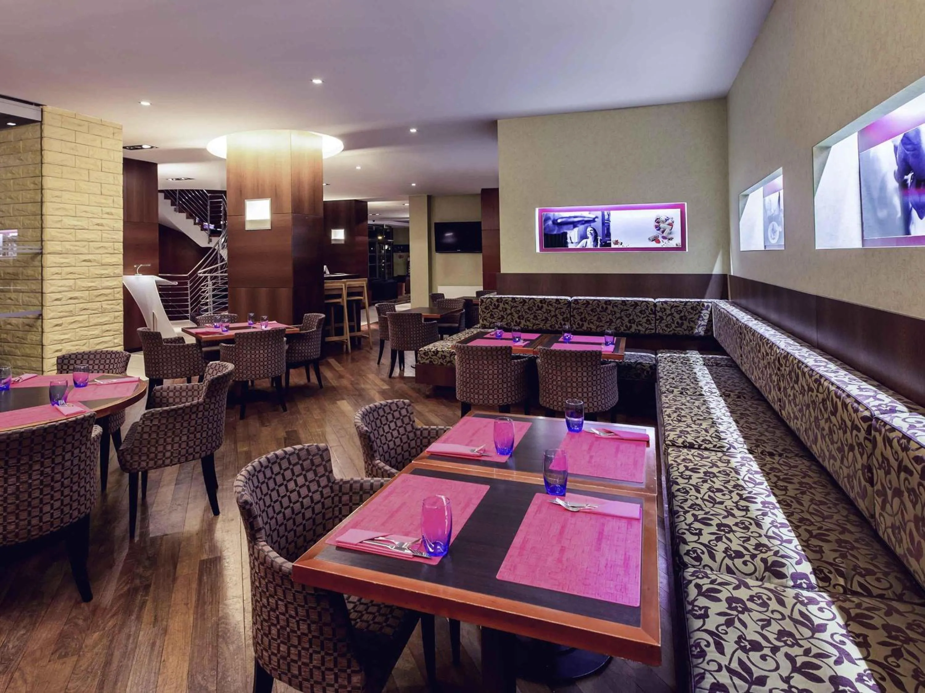 Restaurant/places to eat in Hotel Mercure Toruń Centrum