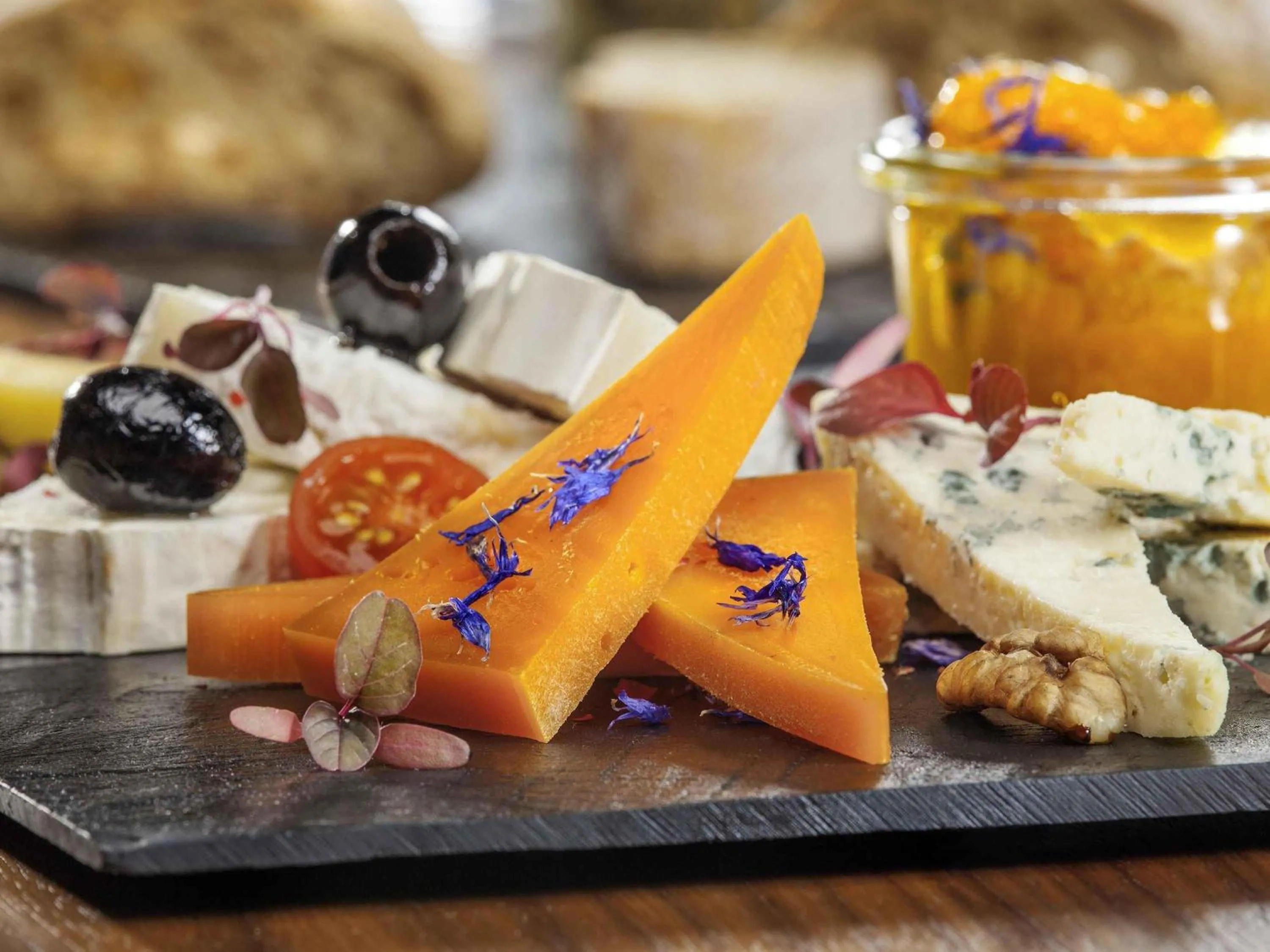 Lounge or bar in Hotel Mercure Toruń Centrum