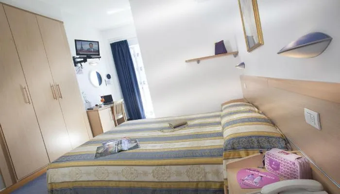 Bed in Hotel San Salvador