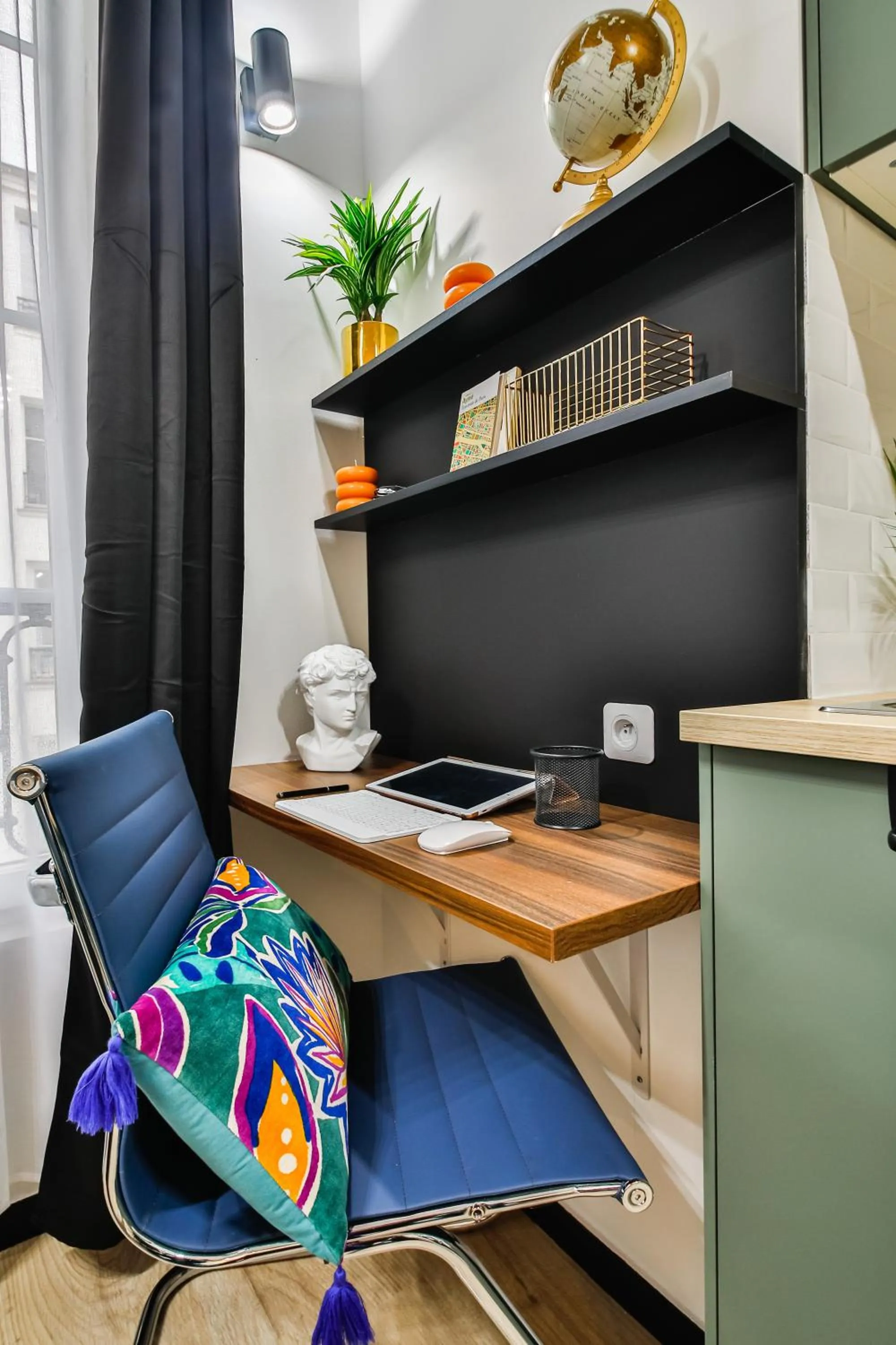 hair dresser in WS Opéra - Laffitte