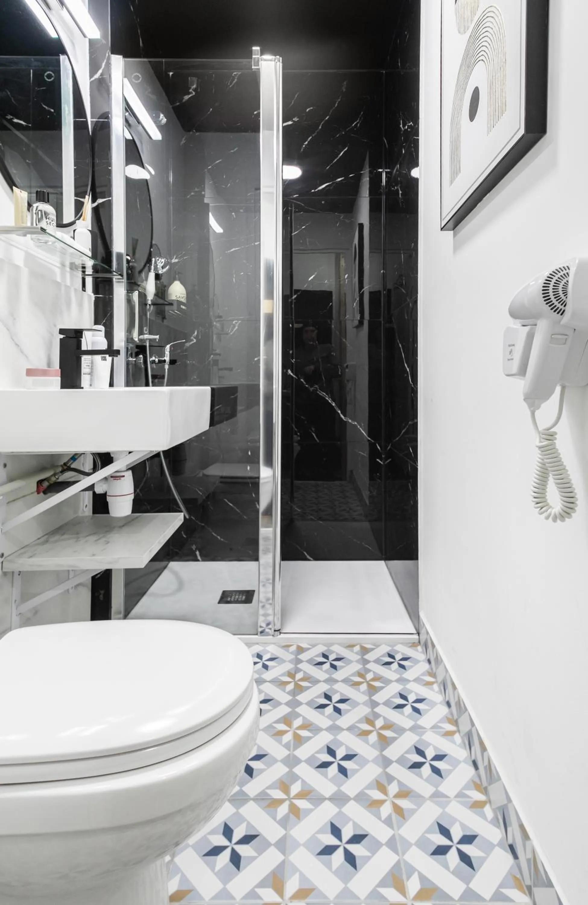 Toilet in WS Opéra - Laffitte