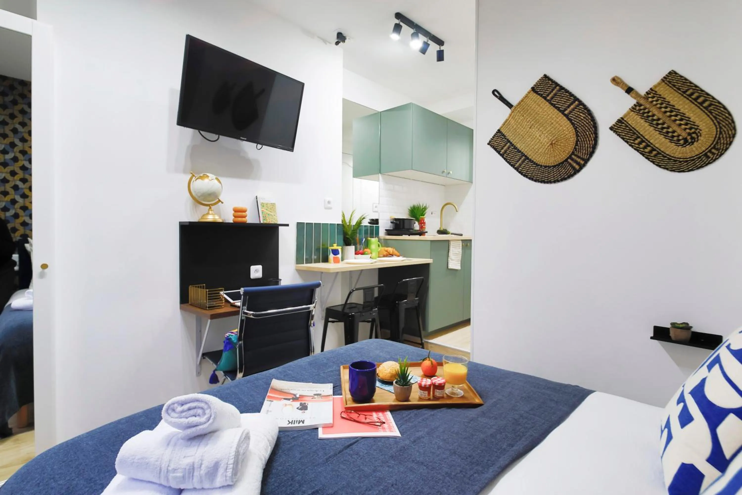 Kitchen or kitchenette, Bed in WS Opéra - Laffitte