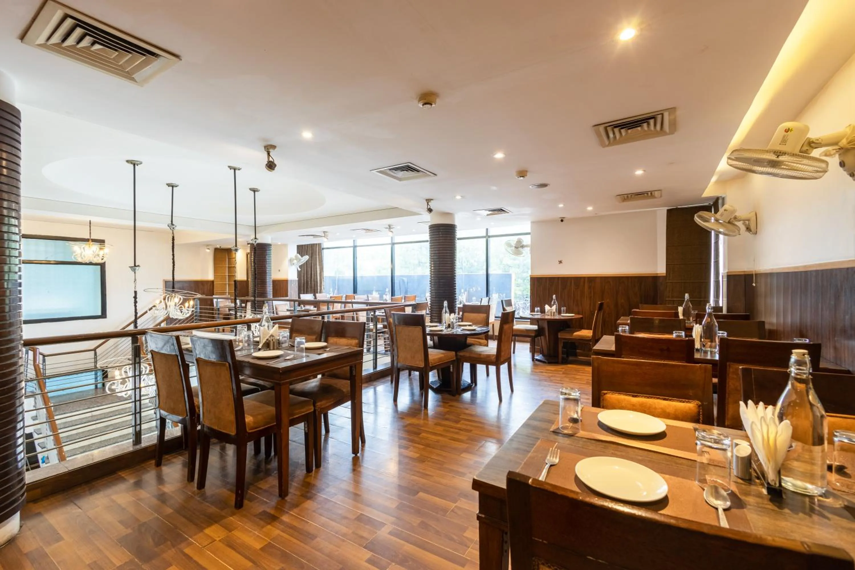 Restaurant/places to eat in Hotel Arch Plaza at Yashobhoomi By Arch Group