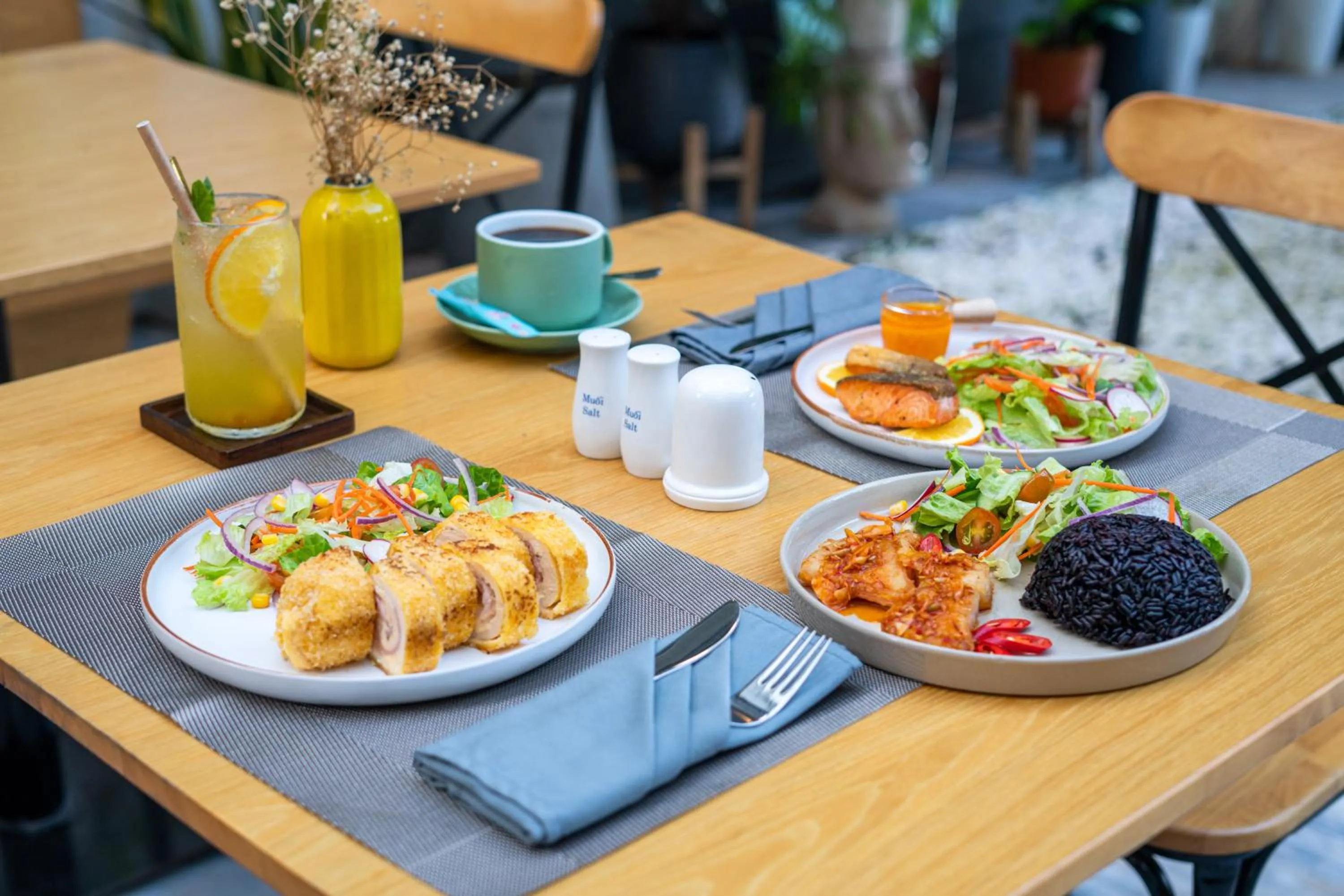 Food and drinks in Le Cap Gym Hotel & Apartments