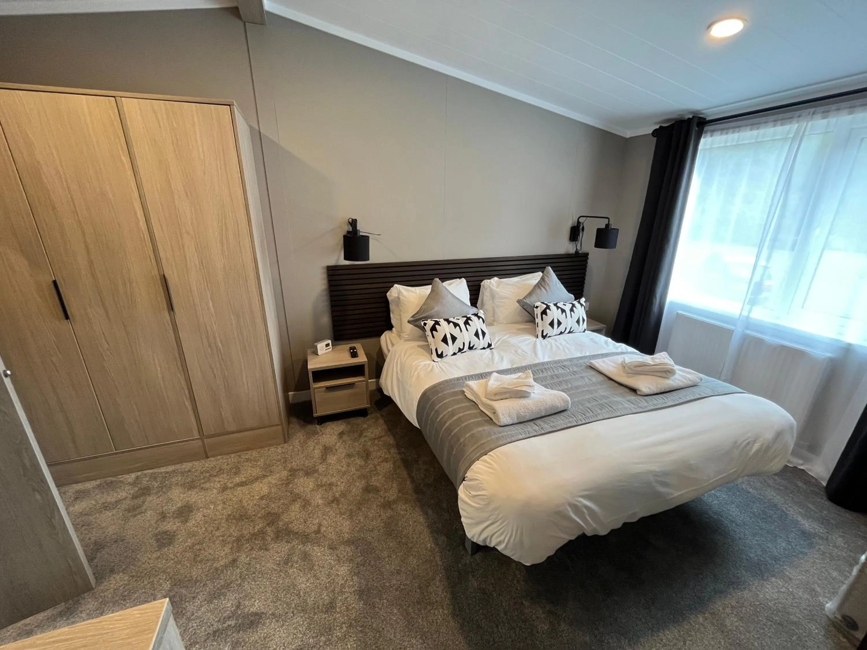 Bed in Woolverstone Marina and Lodge Park