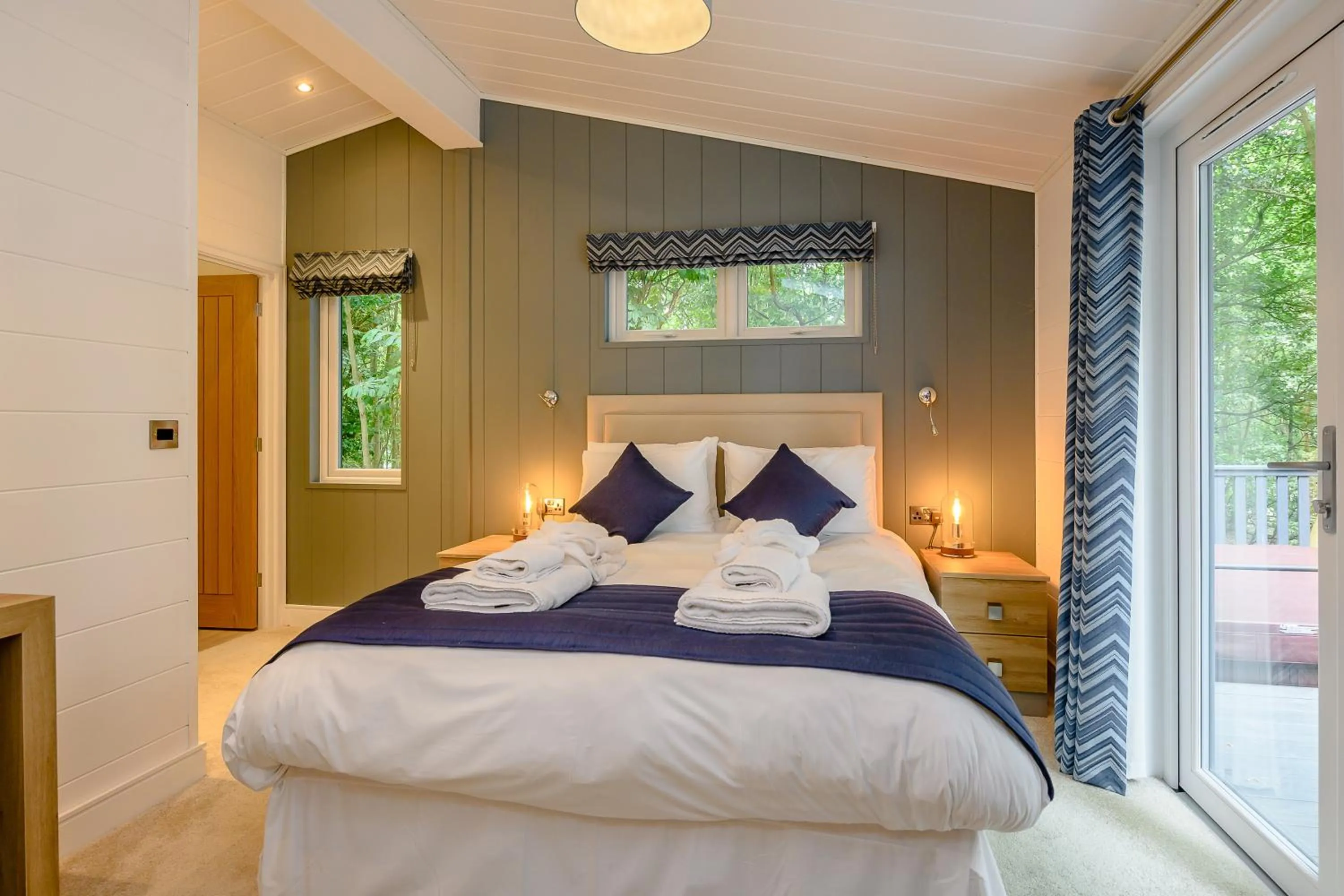 Bed in Woolverstone Marina and Lodge Park