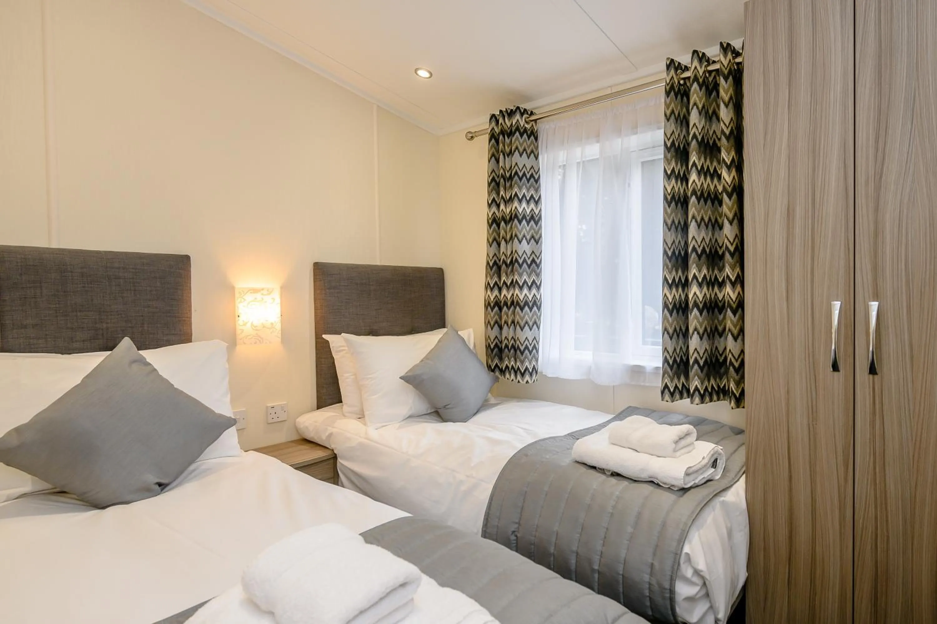 Bed in Woolverstone Marina and Lodge Park