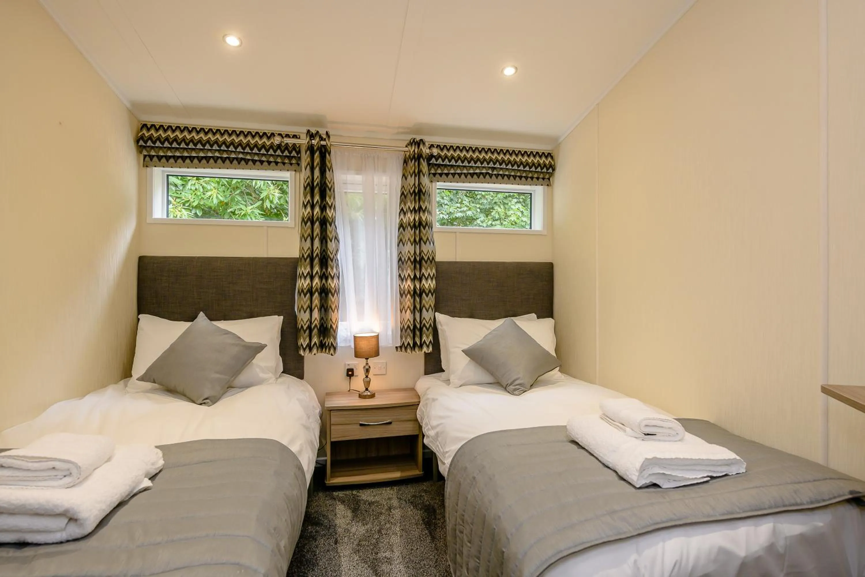 Bed in Woolverstone Marina and Lodge Park